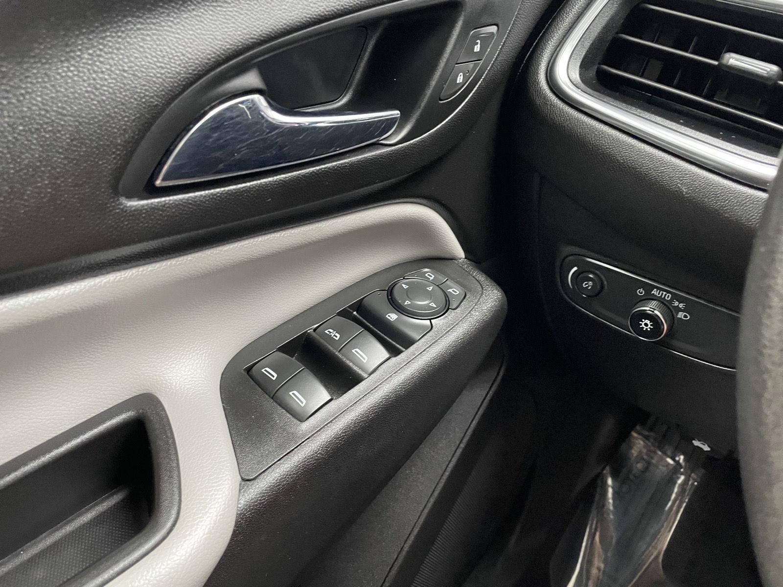 Used 2021 Chevrolet Equinox LS SUV for sale in Lincoln NE