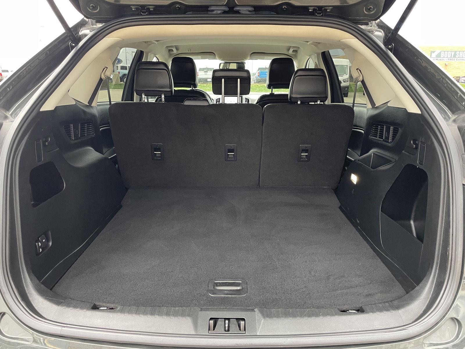 Used 2022 Ford Edge SEL SUV for sale in Lincoln NE