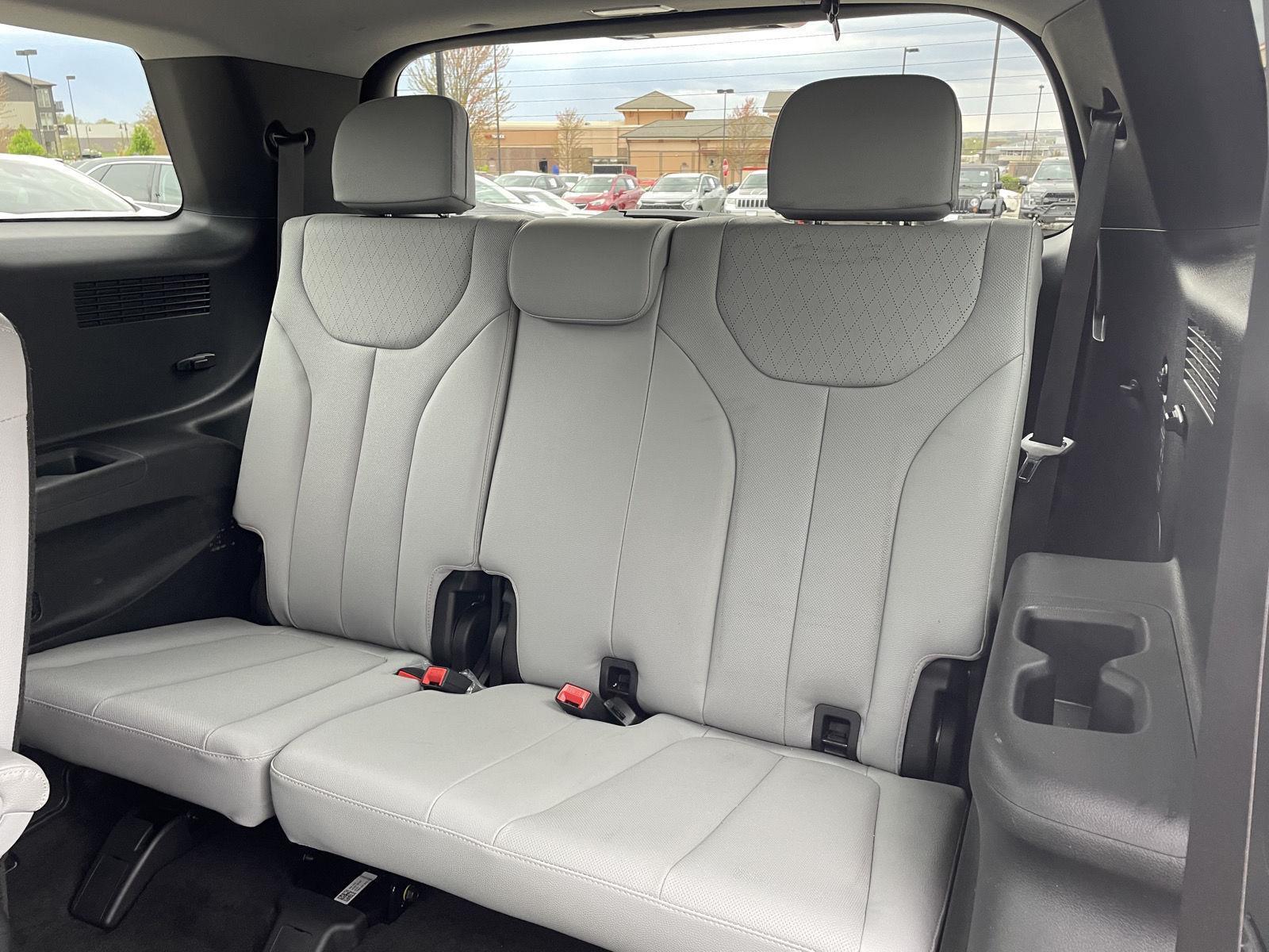 Used 2022 Hyundai Palisade SEL SUV for sale in Lincoln NE