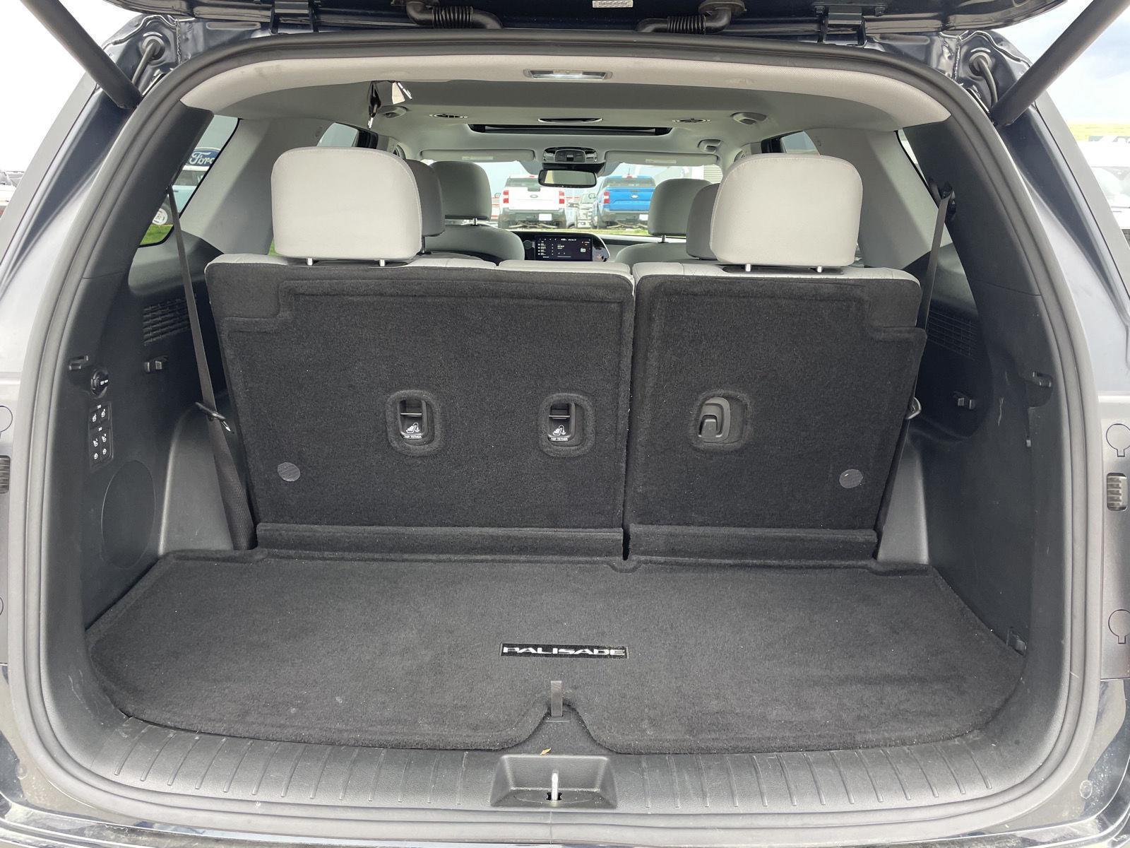 Used 2022 Hyundai Palisade SEL SUV for sale in Lincoln NE