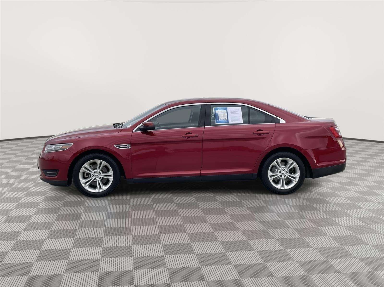 Used 2016 Ford Taurus SEL Sedan for sale in Lincoln NE