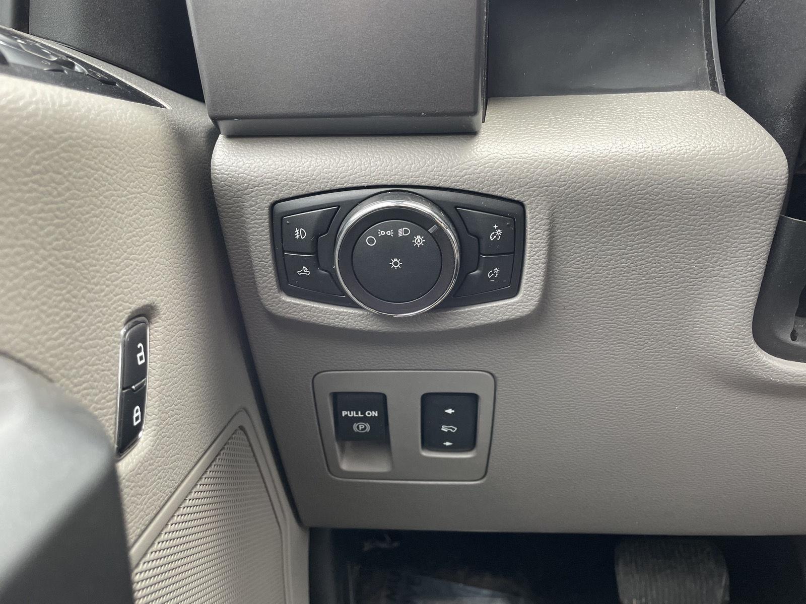 Used 2018 Ford F-150 XLT Crew Cab Truck for sale in Lincoln NE