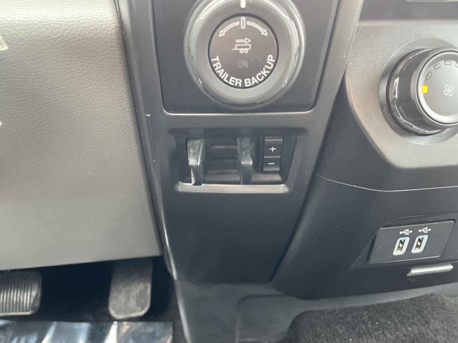 Used 2018 Ford F-150 XLT Crew Cab Truck for sale in Lincoln NE