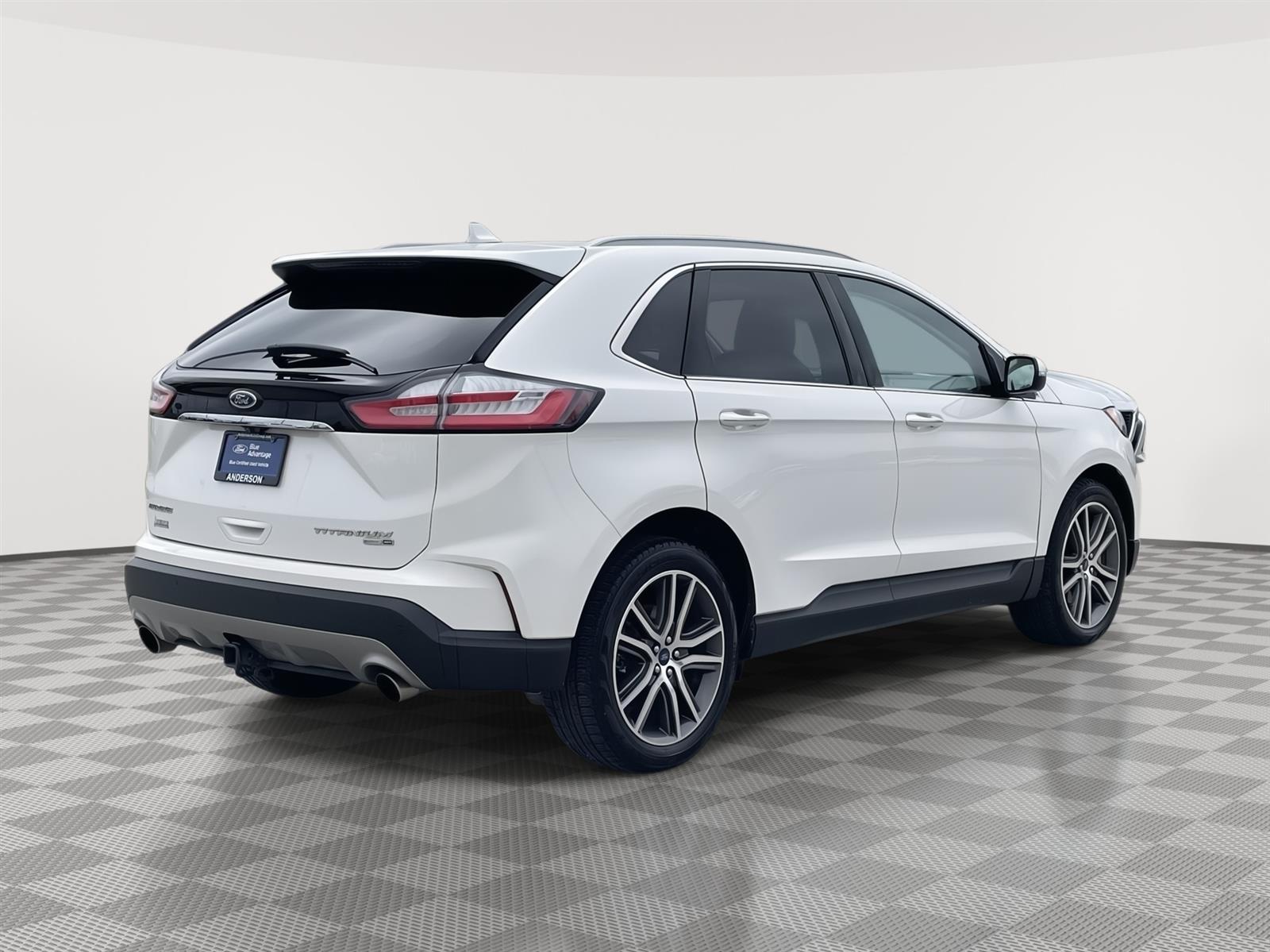Used 2020 Ford Edge Titanium SUV for sale in Lincoln NE