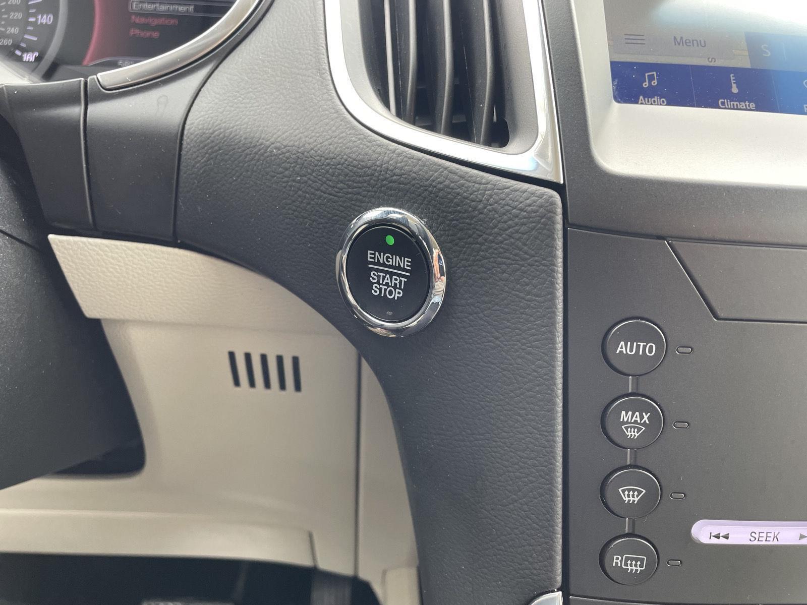 Used 2020 Ford Edge Titanium SUV for sale in Lincoln NE