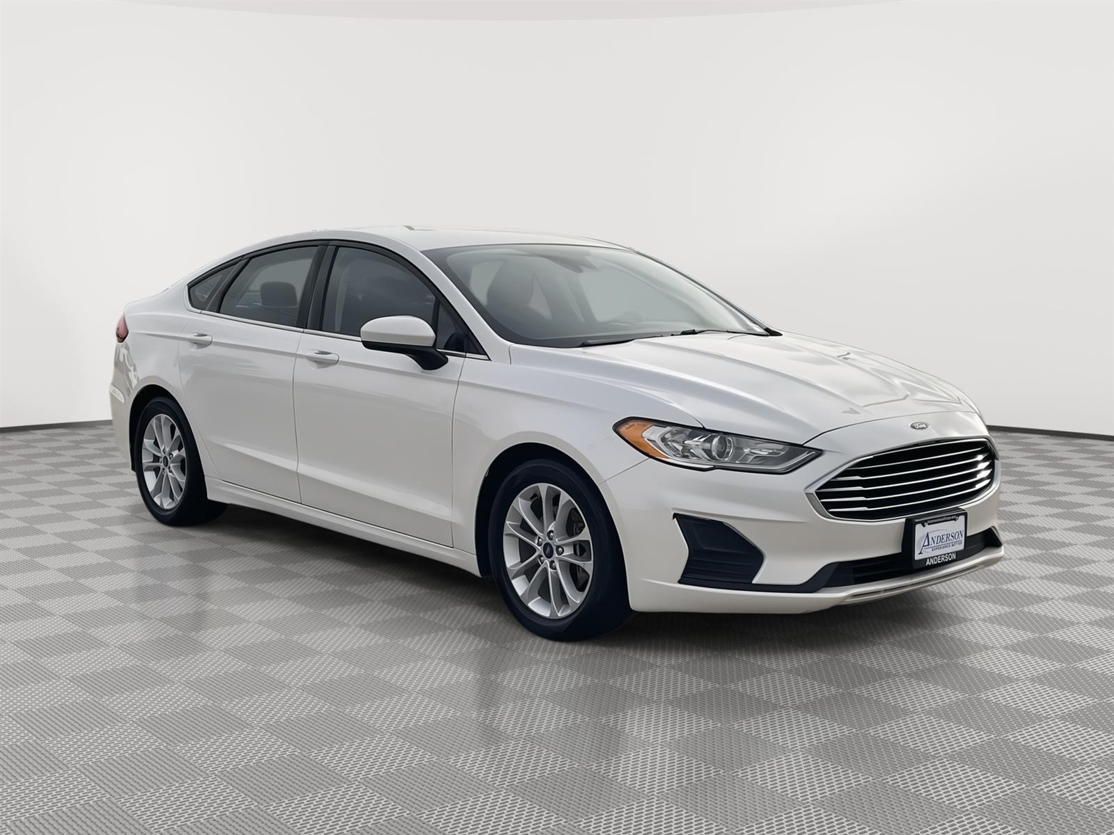 Used 2020 Ford Fusion SE Sedan for sale in Lincoln NE