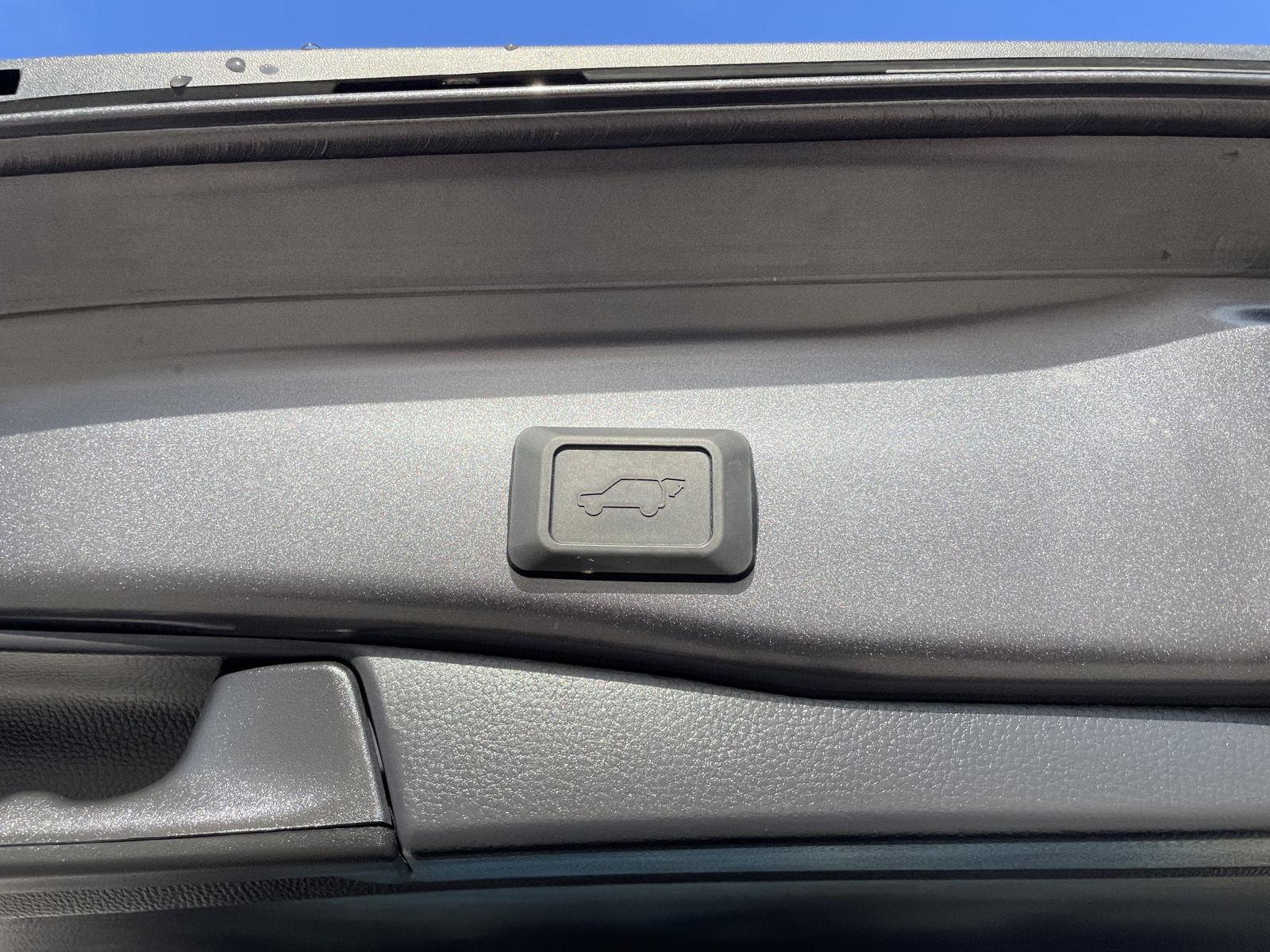 Used 2022 Toyota RAV4 Hybrid Limited SUV for sale in Lincoln NE