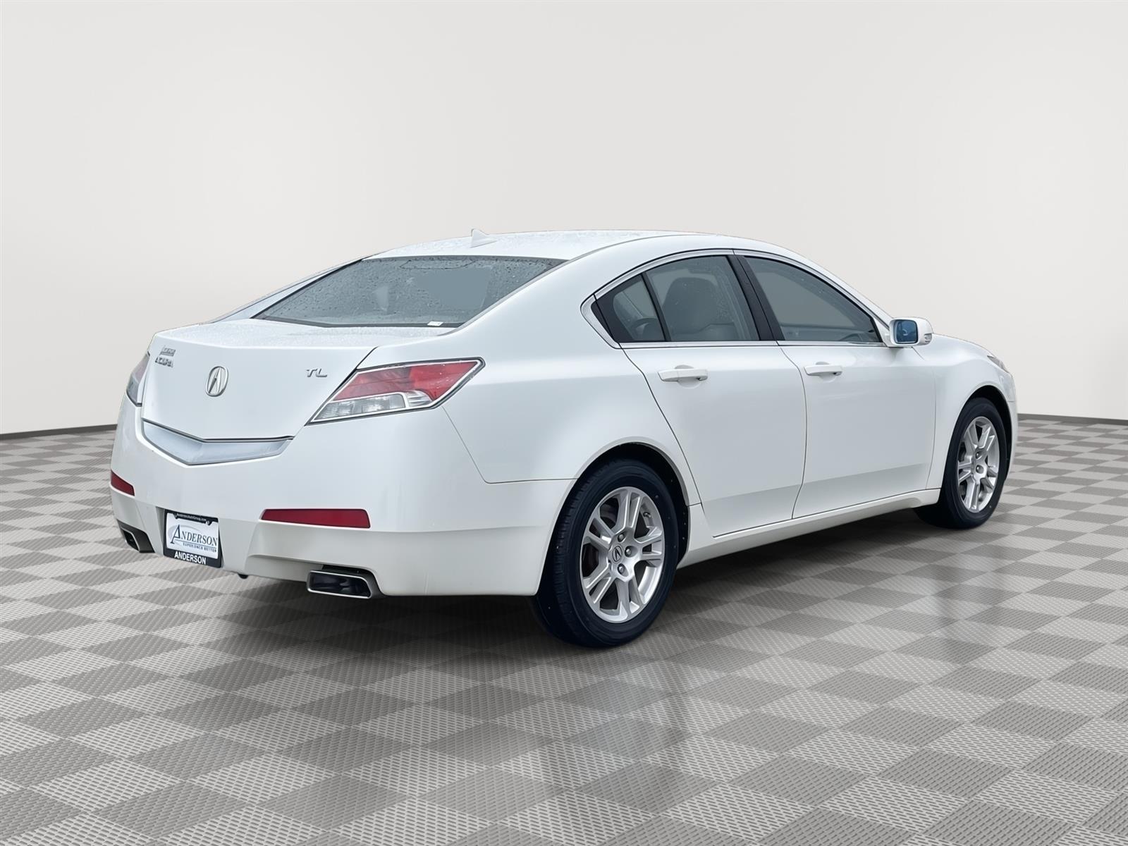 Used 2009 Acura TL Base Sedan for sale in Lincoln NE