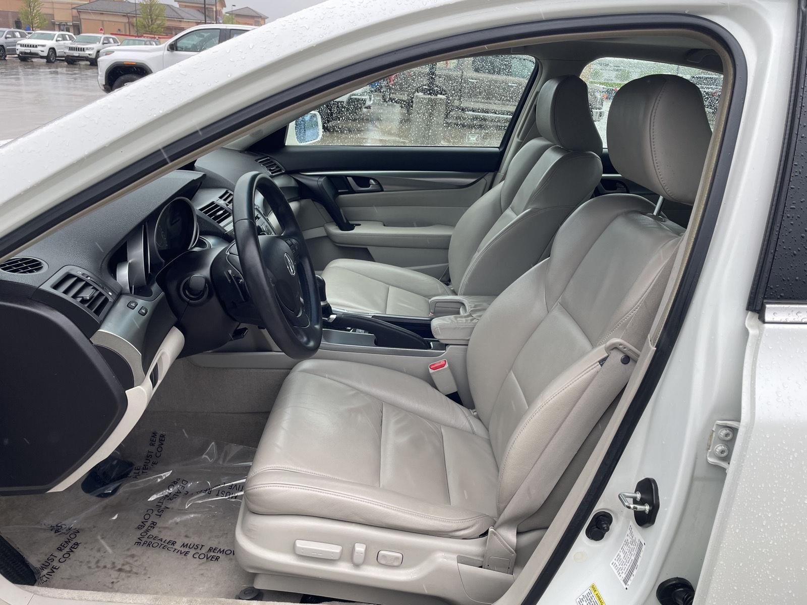 Used 2009 Acura TL Base Sedan for sale in Lincoln NE