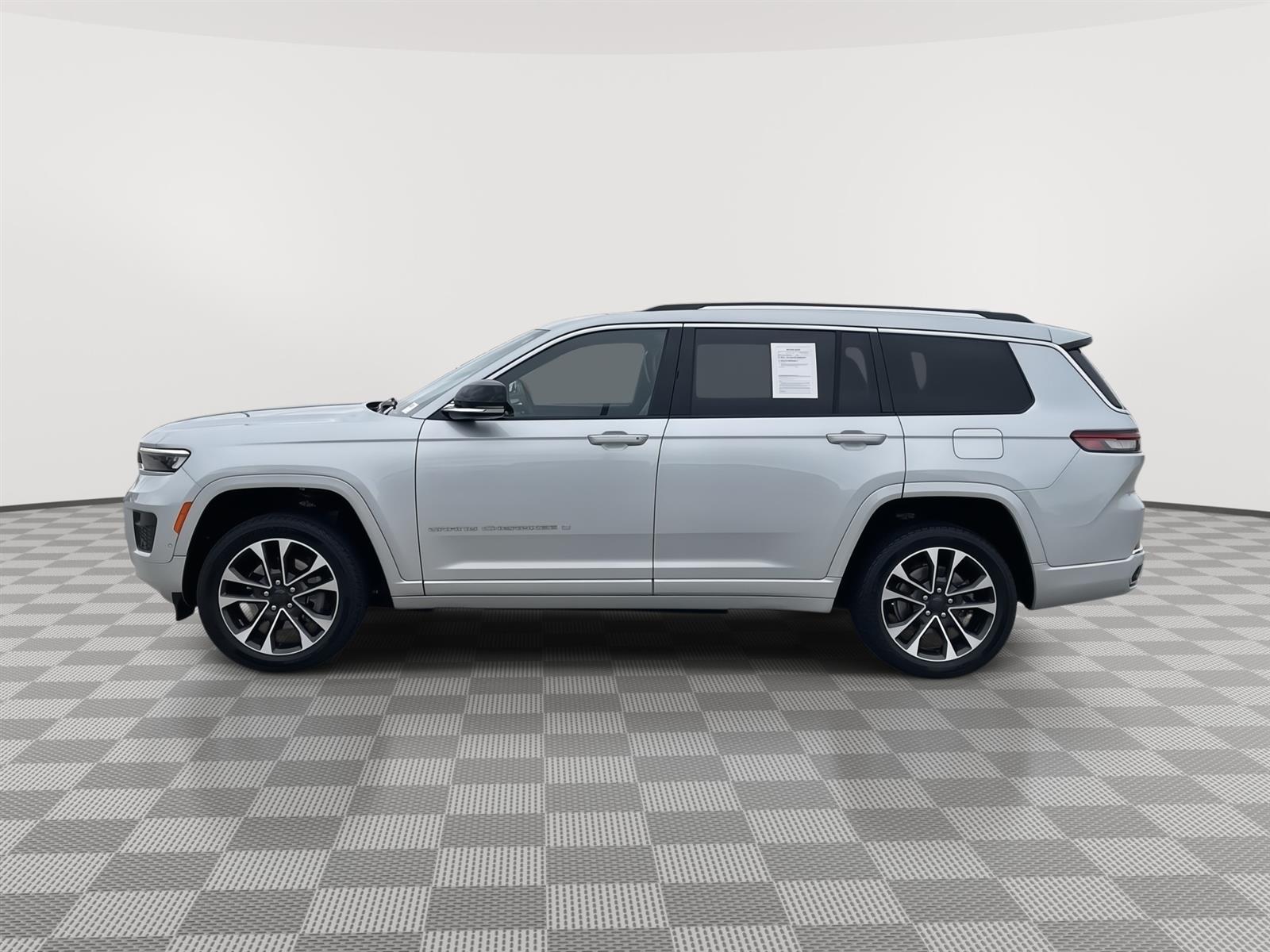 Used 2021 Jeep Grand Cherokee L Overland SUV for sale in Lincoln NE