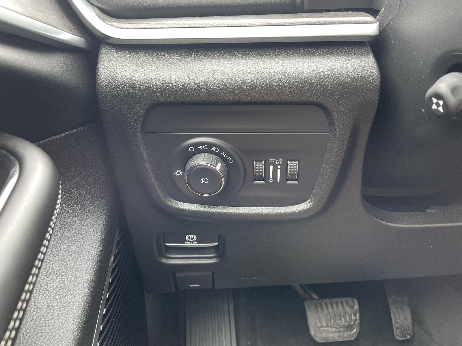 Used 2021 Jeep Grand Cherokee L Overland SUV for sale in Lincoln NE