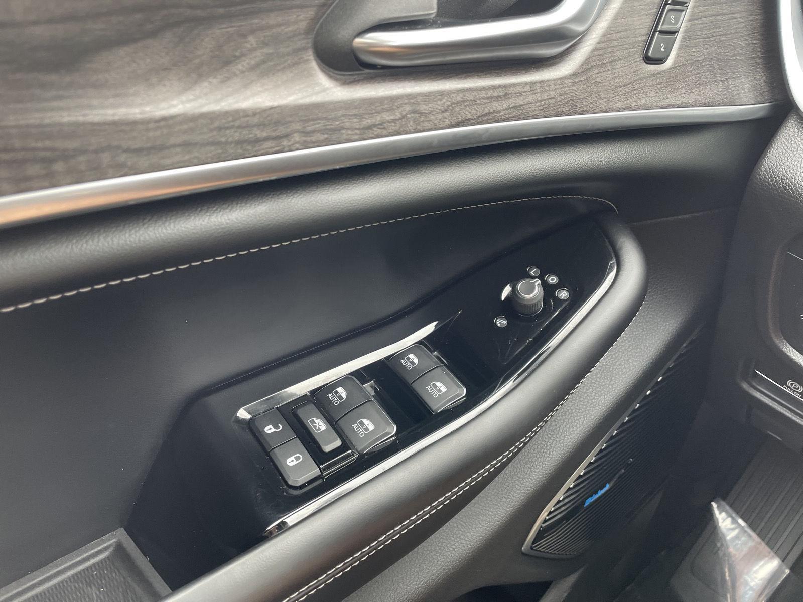 Used 2021 Jeep Grand Cherokee L Overland SUV for sale in Lincoln NE