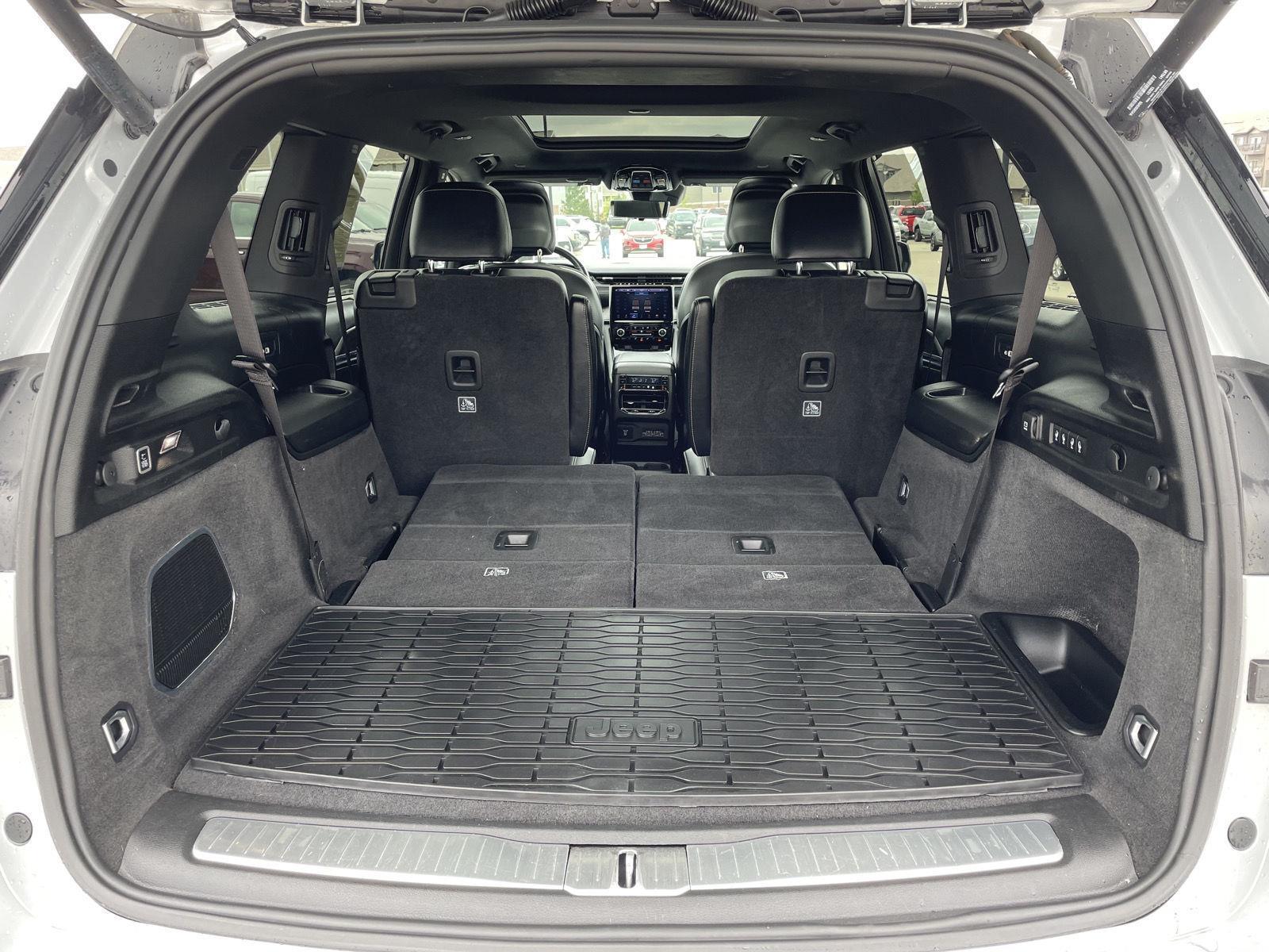 Used 2021 Jeep Grand Cherokee L Overland SUV for sale in Lincoln NE