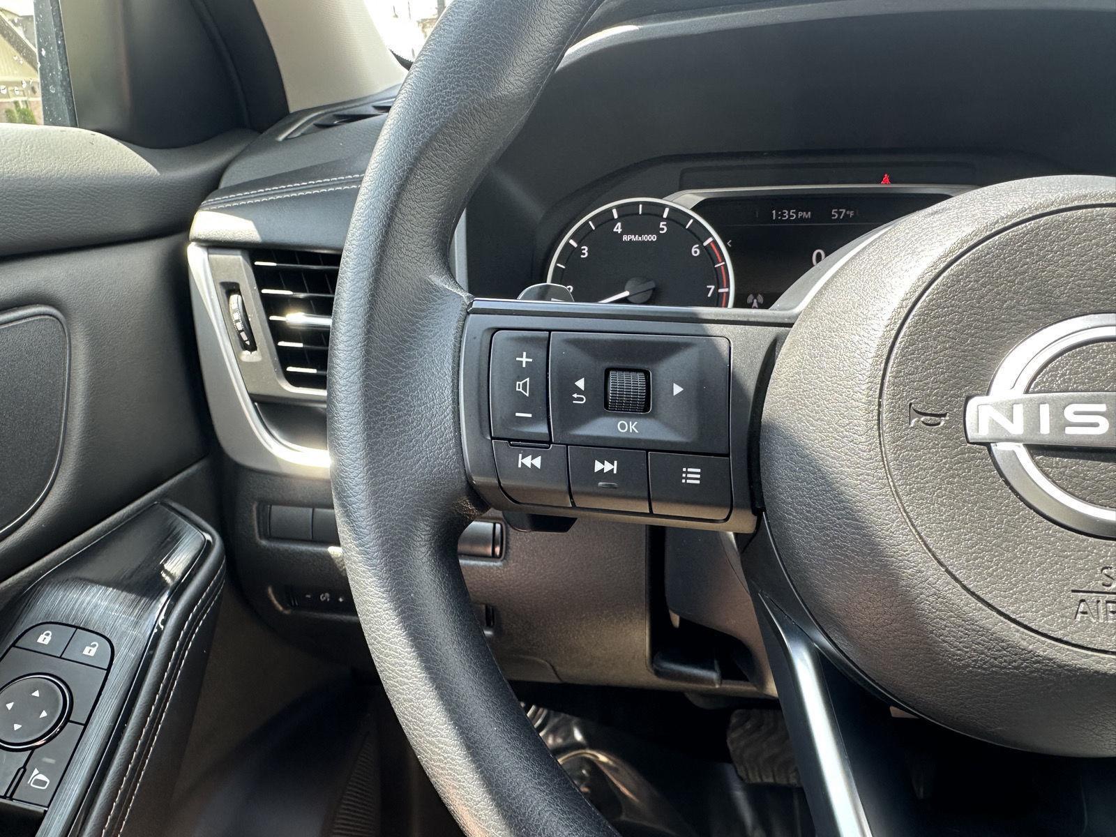 Used 2024 Nissan Rogue SV SUV for sale in Lincoln NE