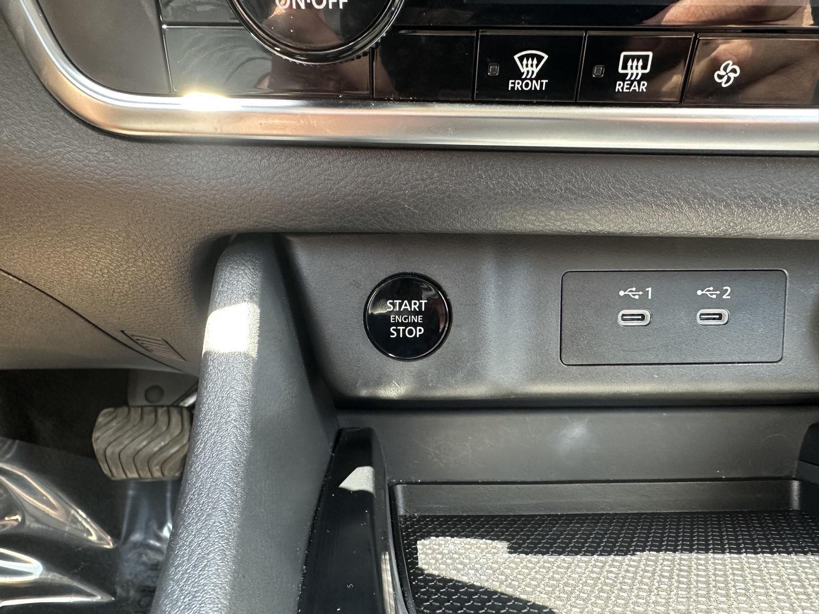 Used 2024 Nissan Rogue SV SUV for sale in Lincoln NE
