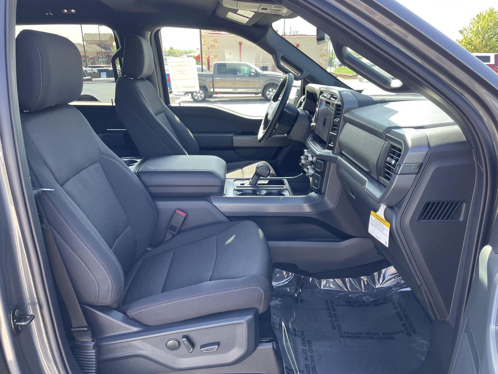 New 2025 Ford F-150 XLT Crew Cab Truck for sale in Lincoln NE