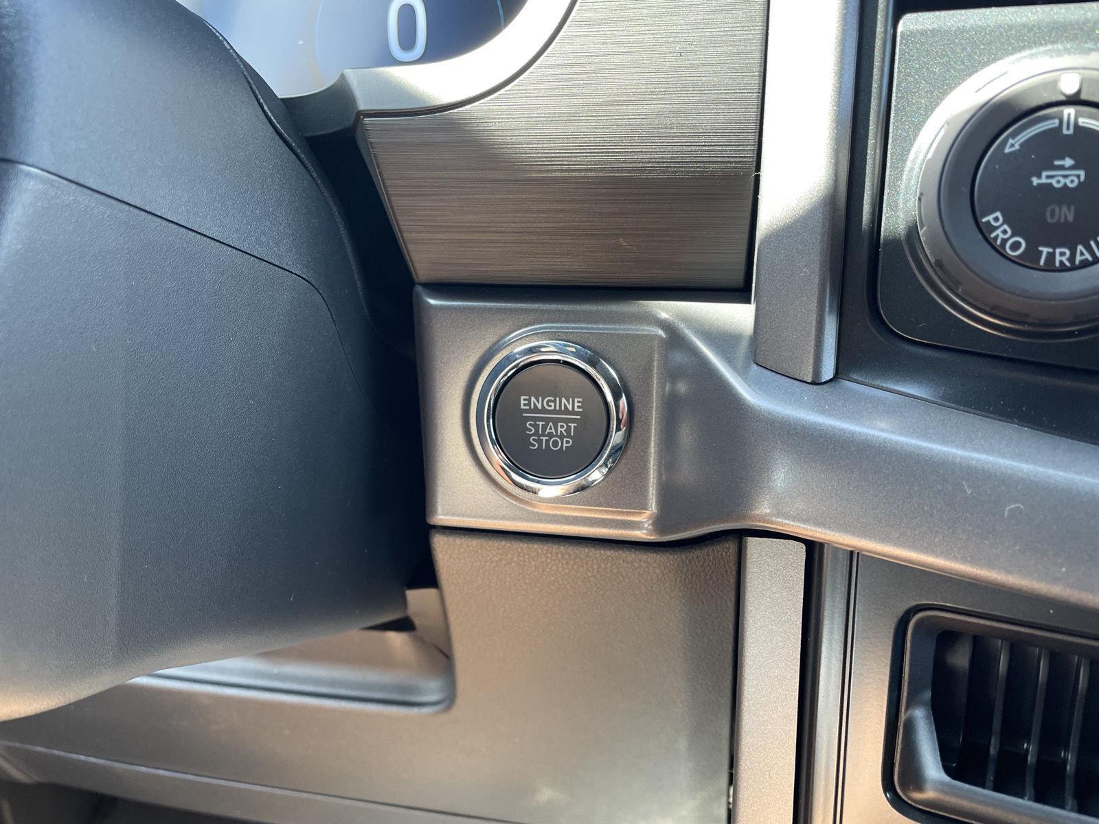 New 2025 Ford F-150 XLT Crew Cab Truck for sale in Lincoln NE