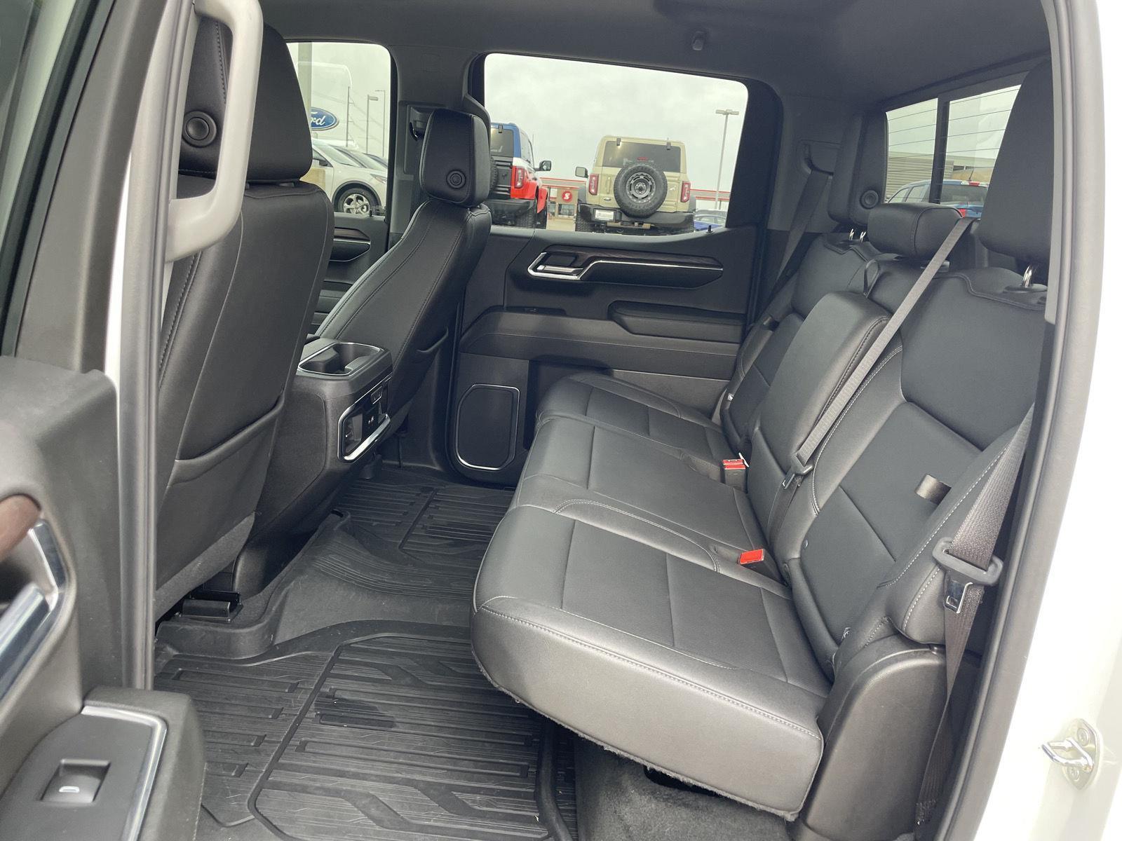 Used 2024 GMC Sierra 1500 SLT Crew Cab Truck for sale in Lincoln NE