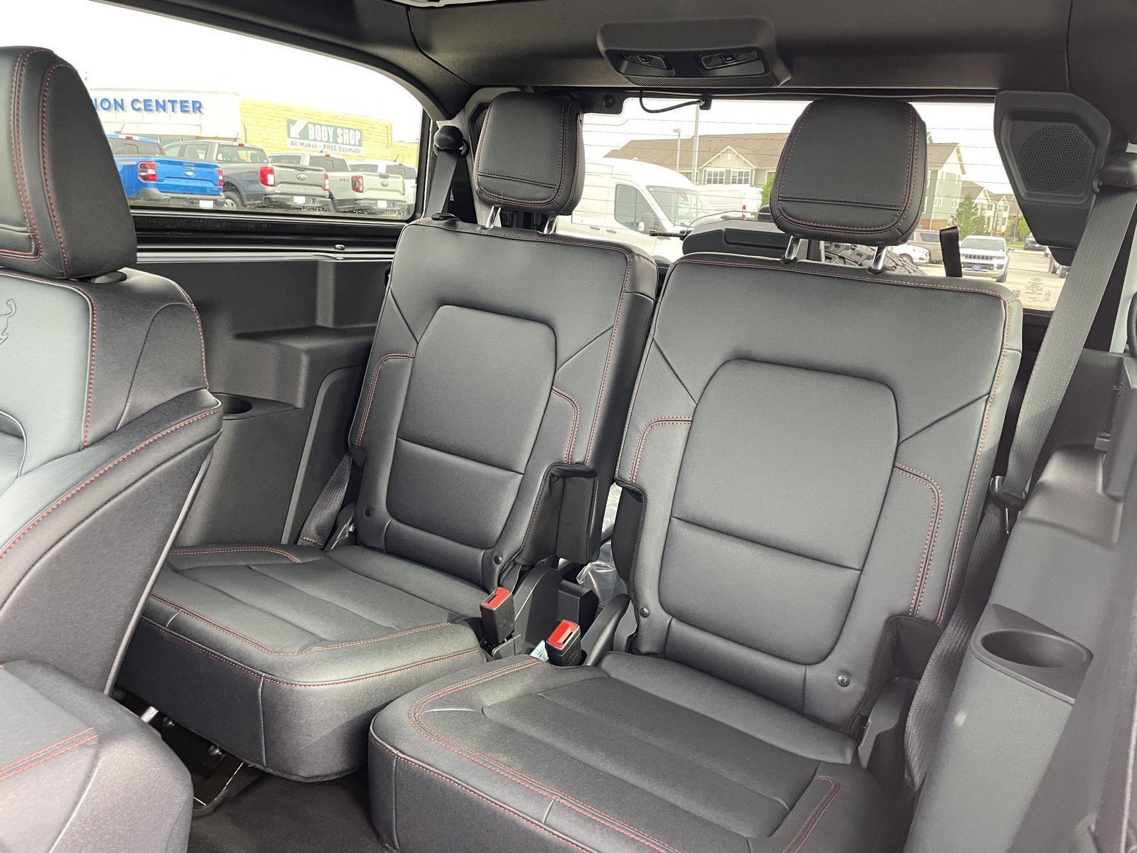 2025 Ford Bronco First Edition photo 19