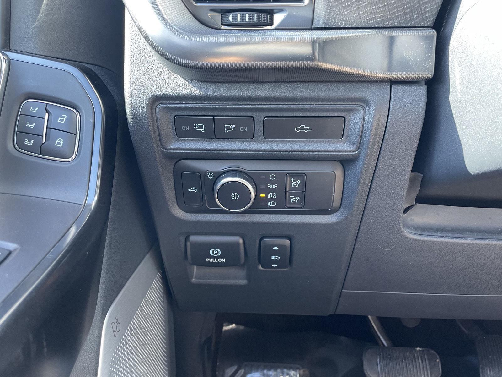 Used 2021 Ford F-150 Platinum Crew Cab Truck for sale in Lincoln NE
