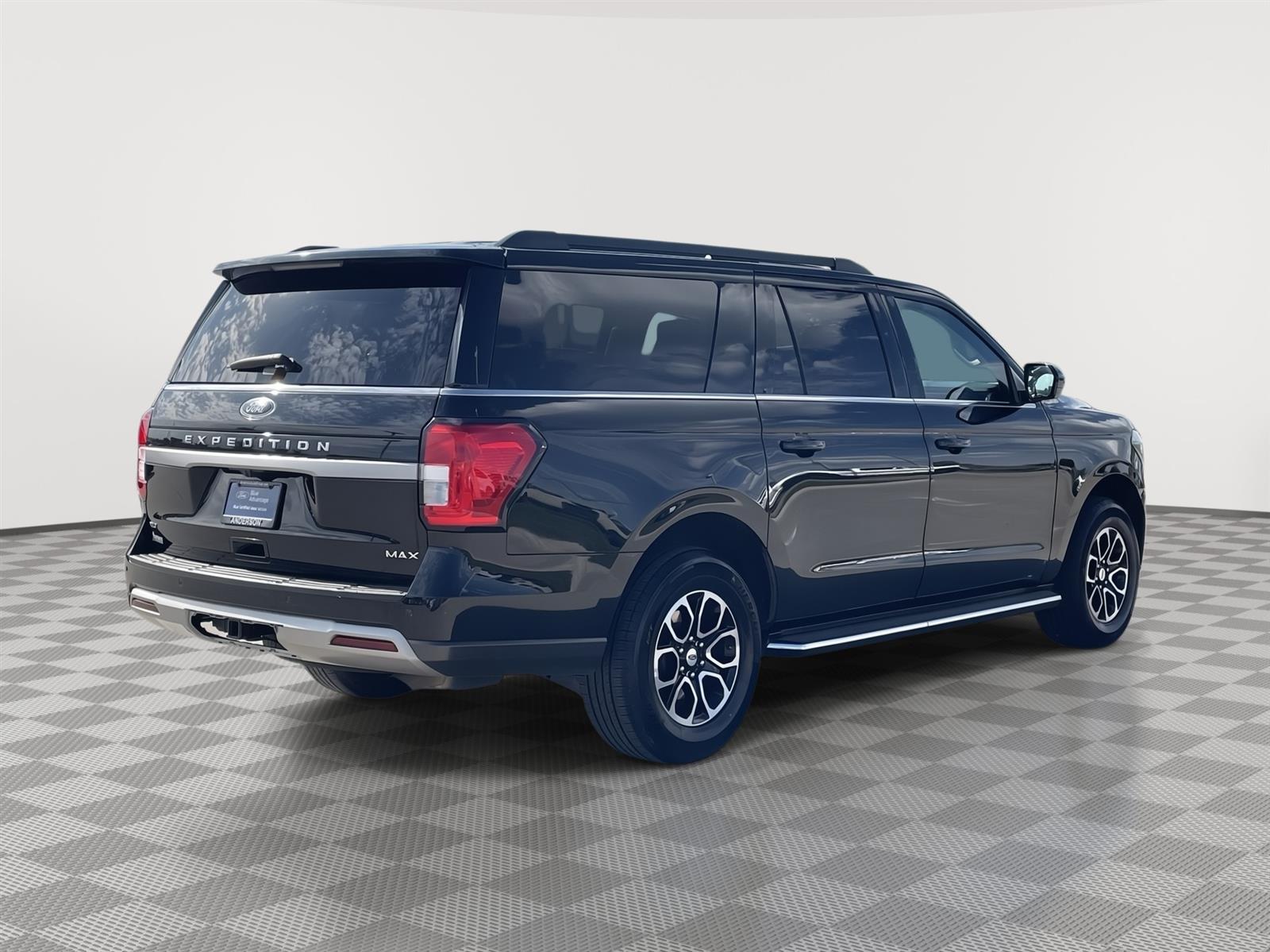 Used 2022 Ford Expedition Max XLT SUV for sale in Lincoln NE