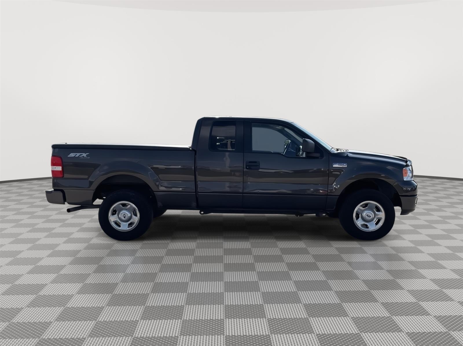 Used 2005 Ford F-150 STX  for sale in Lincoln NE