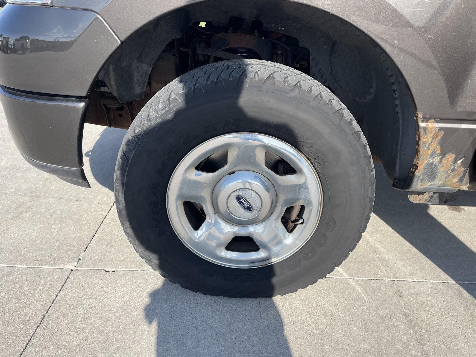 Used 2005 Ford F-150 STX  for sale in Lincoln NE