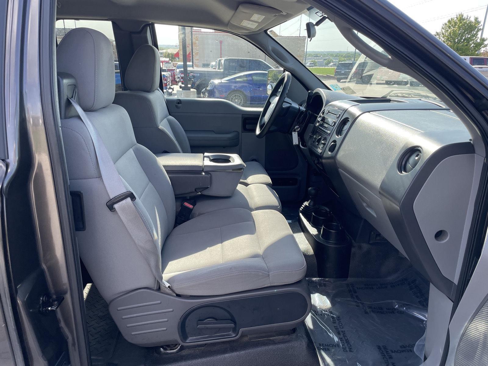 Used 2005 Ford F-150 STX  for sale in Lincoln NE
