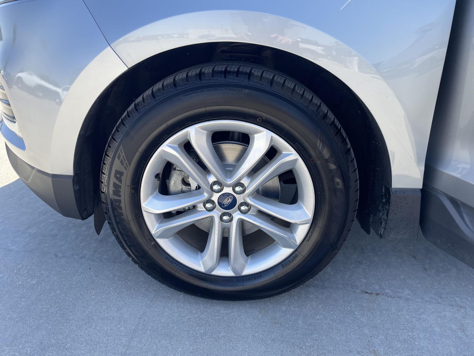 Used 2020 Ford Edge SEL FWD SUV for sale in Lincoln NE