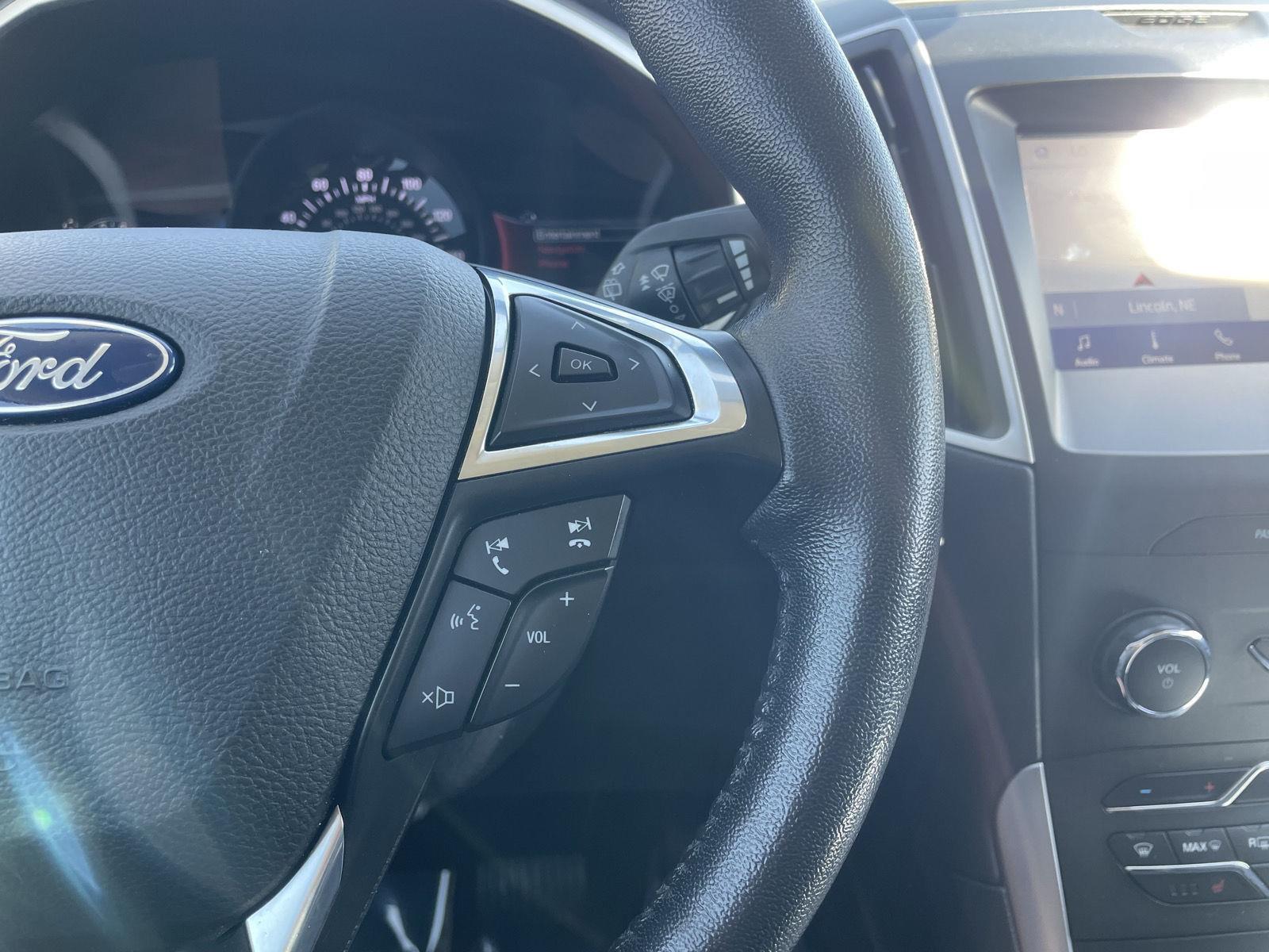Used 2020 Ford Edge SEL FWD SUV for sale in Lincoln NE