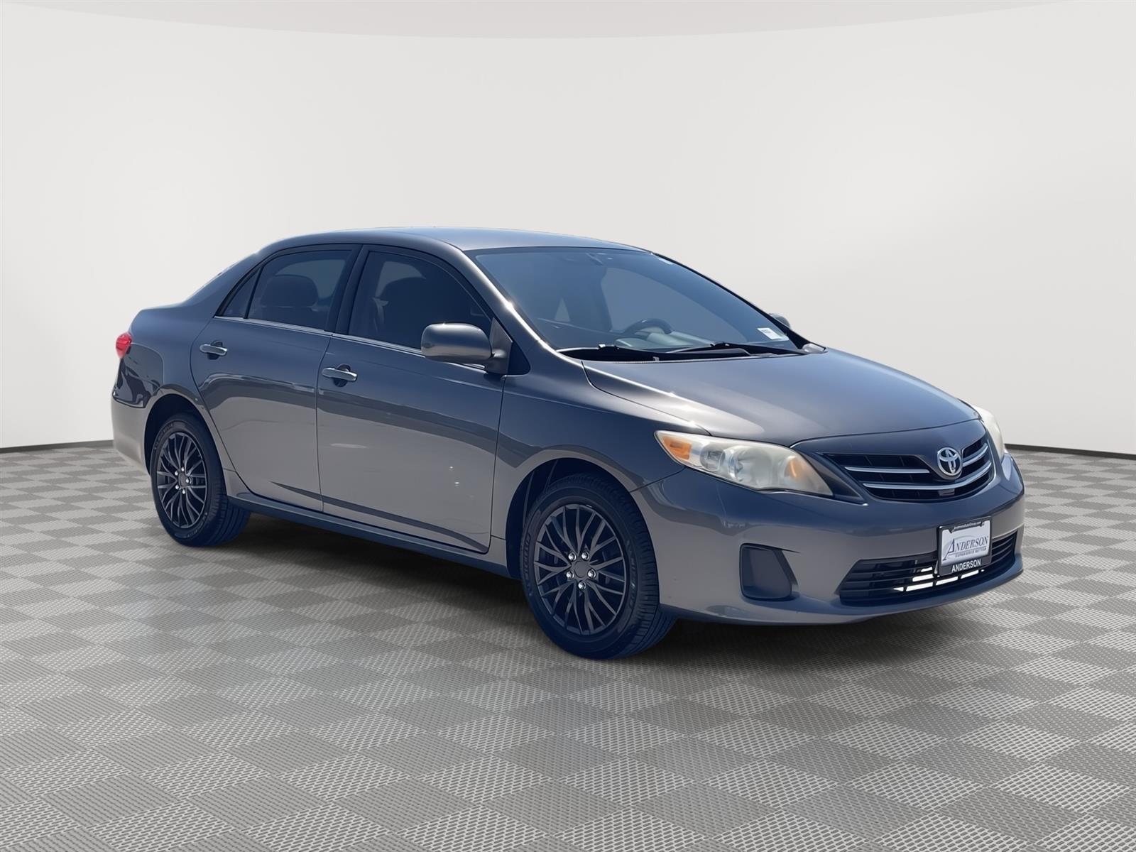 Used 2013 Toyota Corolla LE Sedan for sale in Lincoln NE