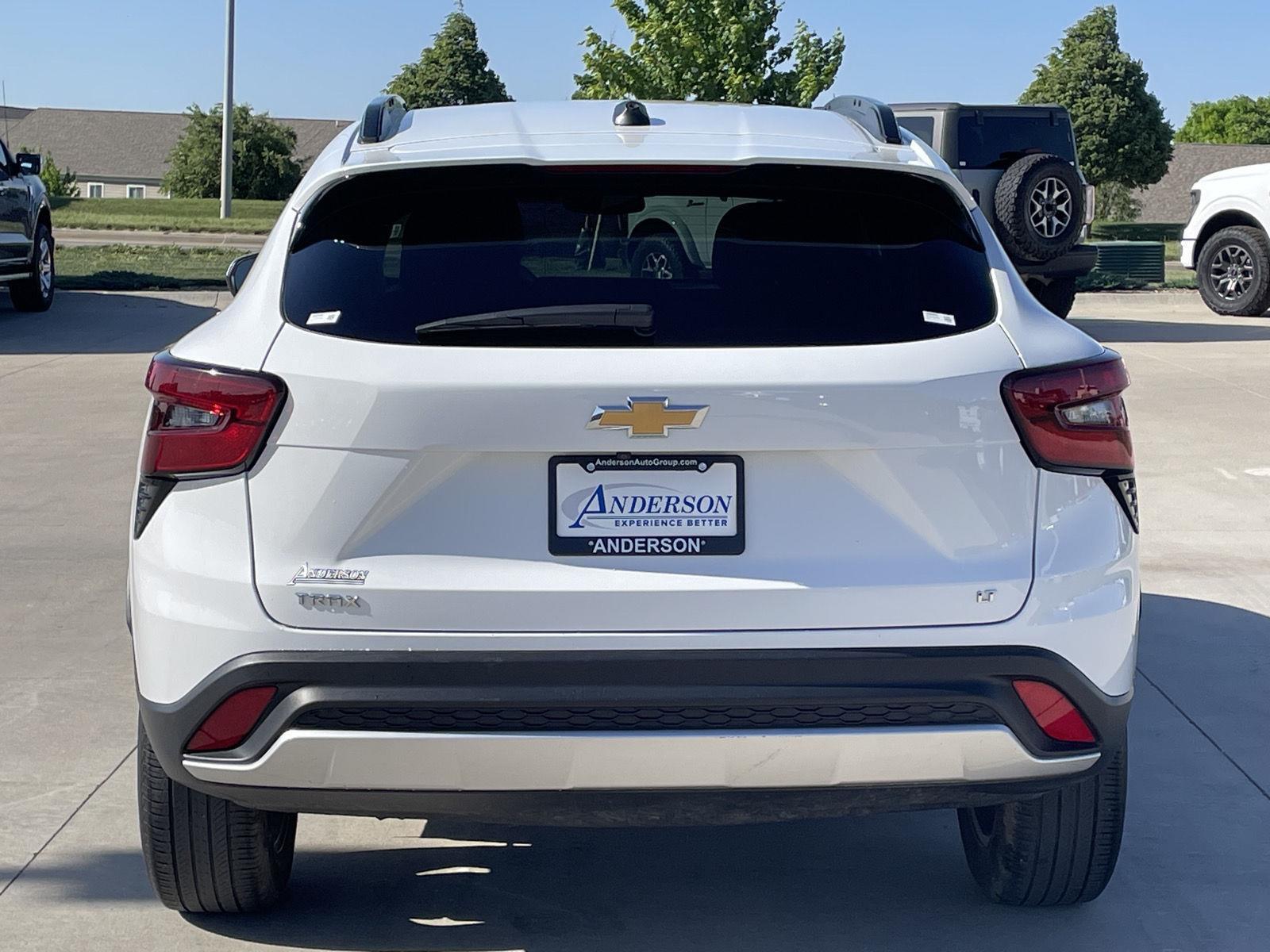 Used 2024 Chevrolet Trax LT SUV for sale in Lincoln NE