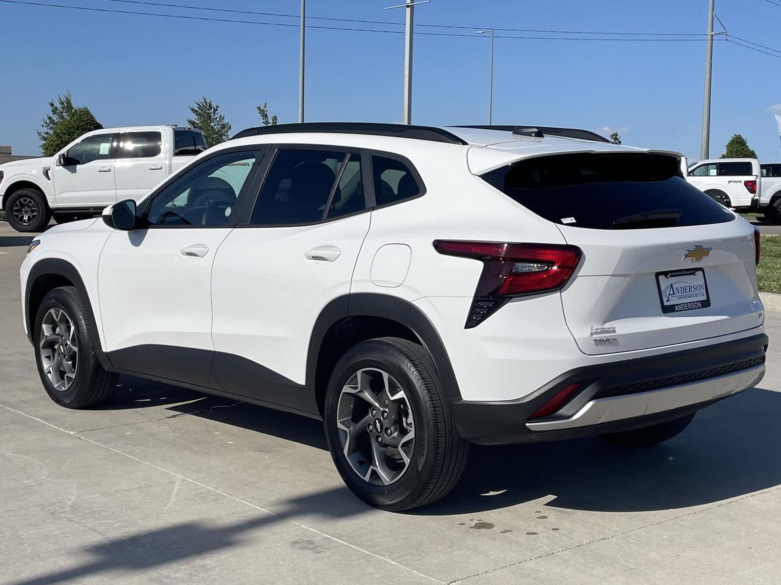 Used 2024 Chevrolet Trax LT SUV for sale in Lincoln NE