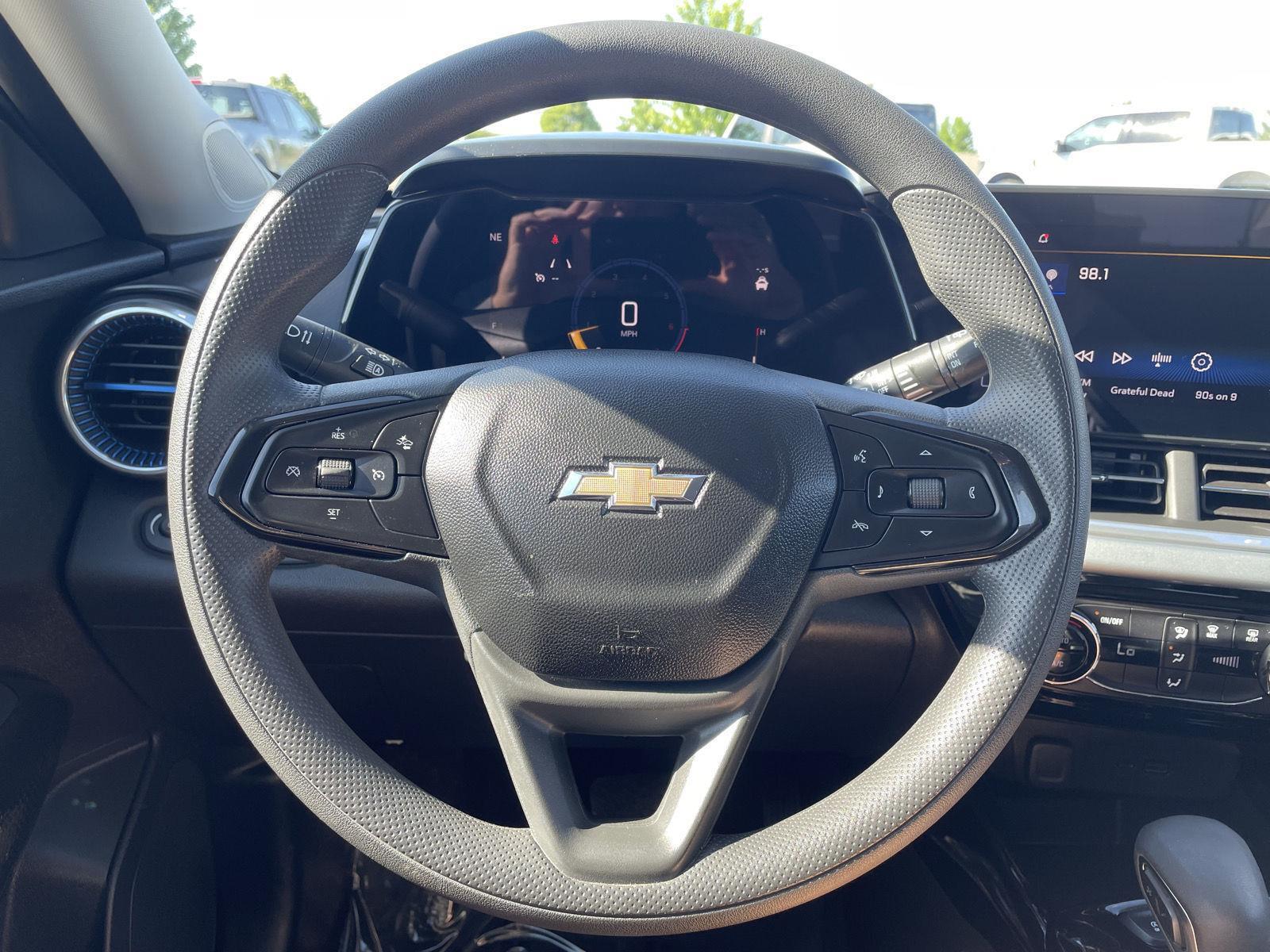Used 2024 Chevrolet Trax LT SUV for sale in Lincoln NE
