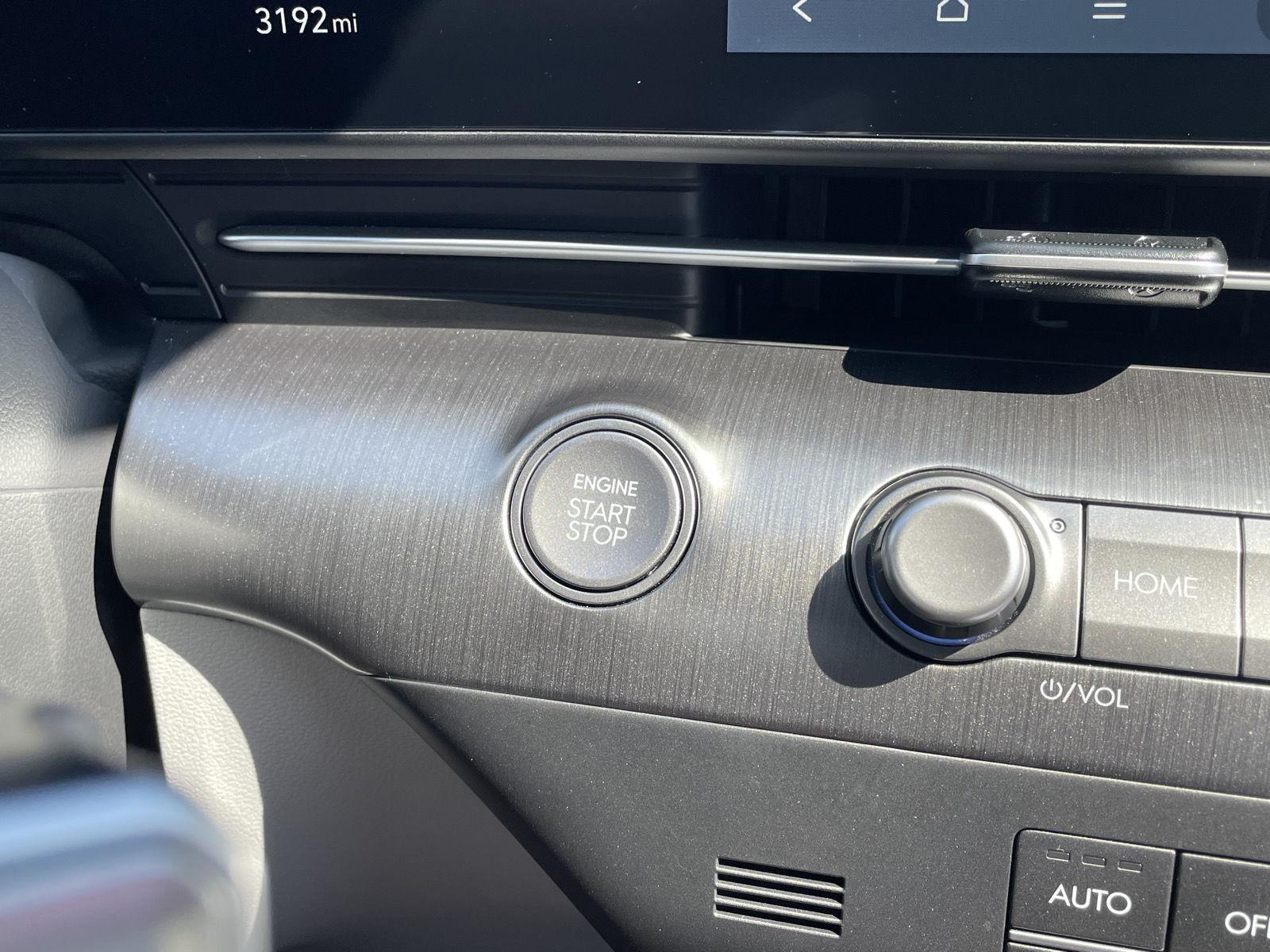 Used 2024 Hyundai Kona SEL SUV for sale in Lincoln NE