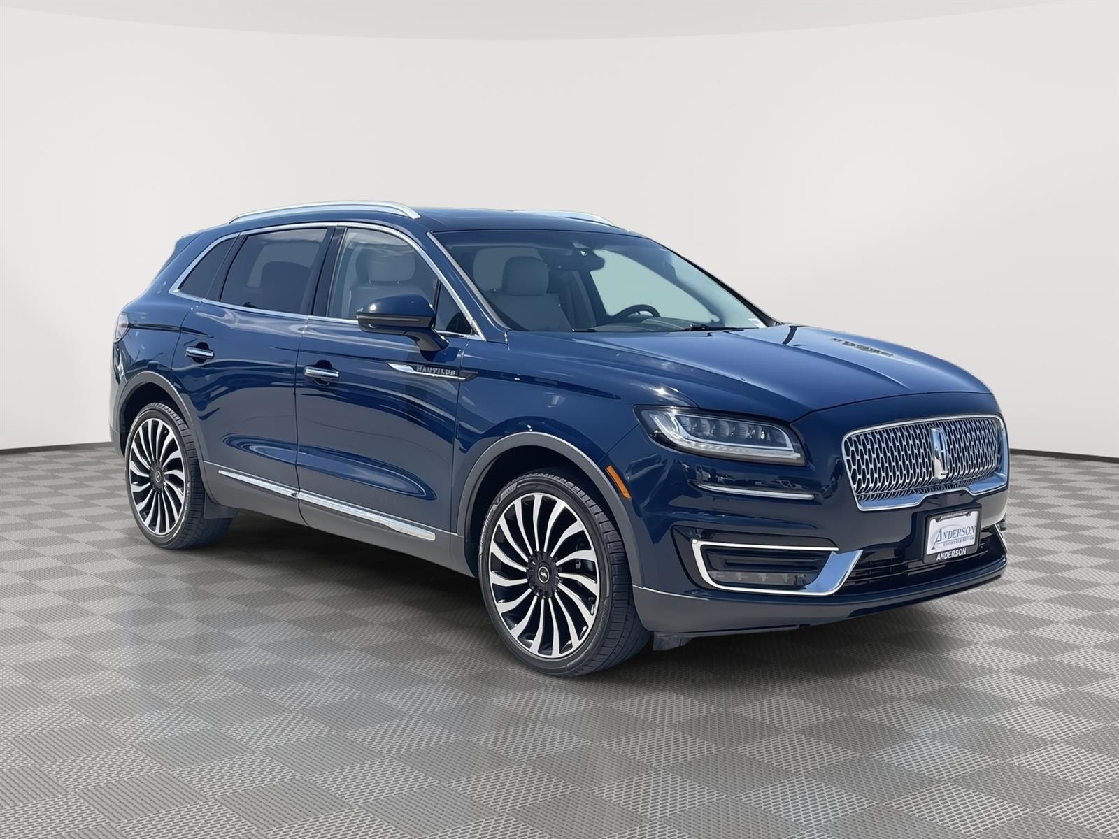 Used 2019 Lincoln Nautilus Black Label SUV for sale in Lincoln NE
