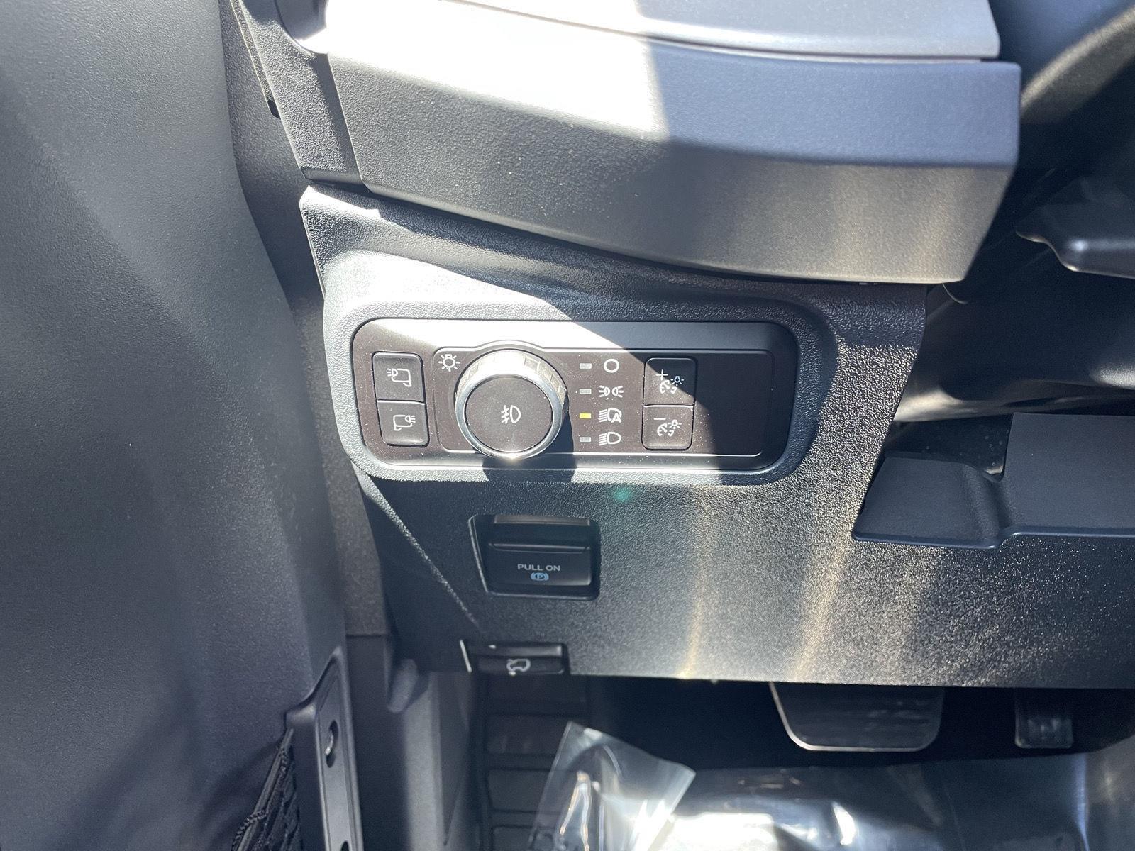 2025 Ford Bronco Outer Banks photo 15