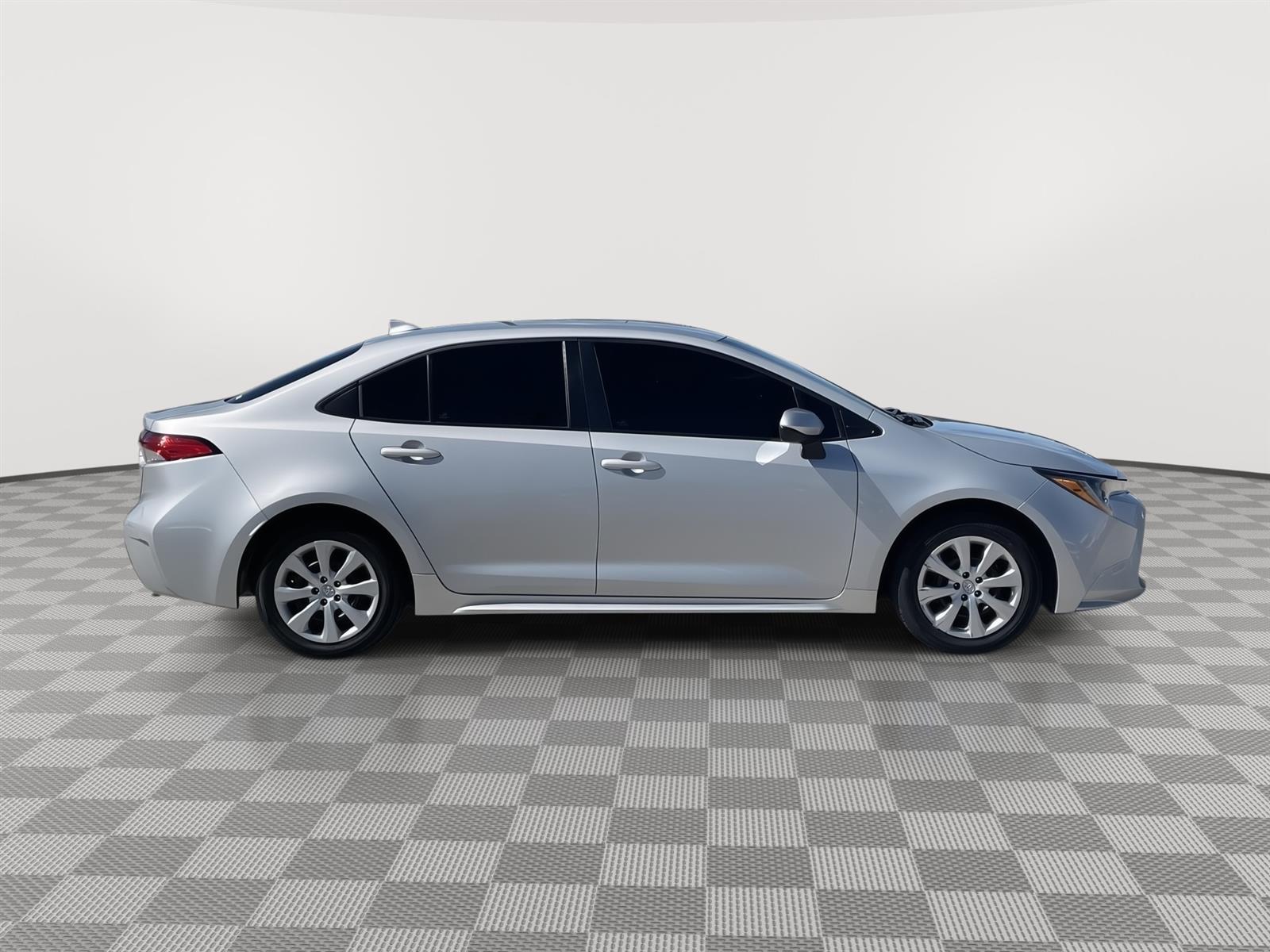 Used 2022 Toyota Corolla LE Sedan for sale in Lincoln NE