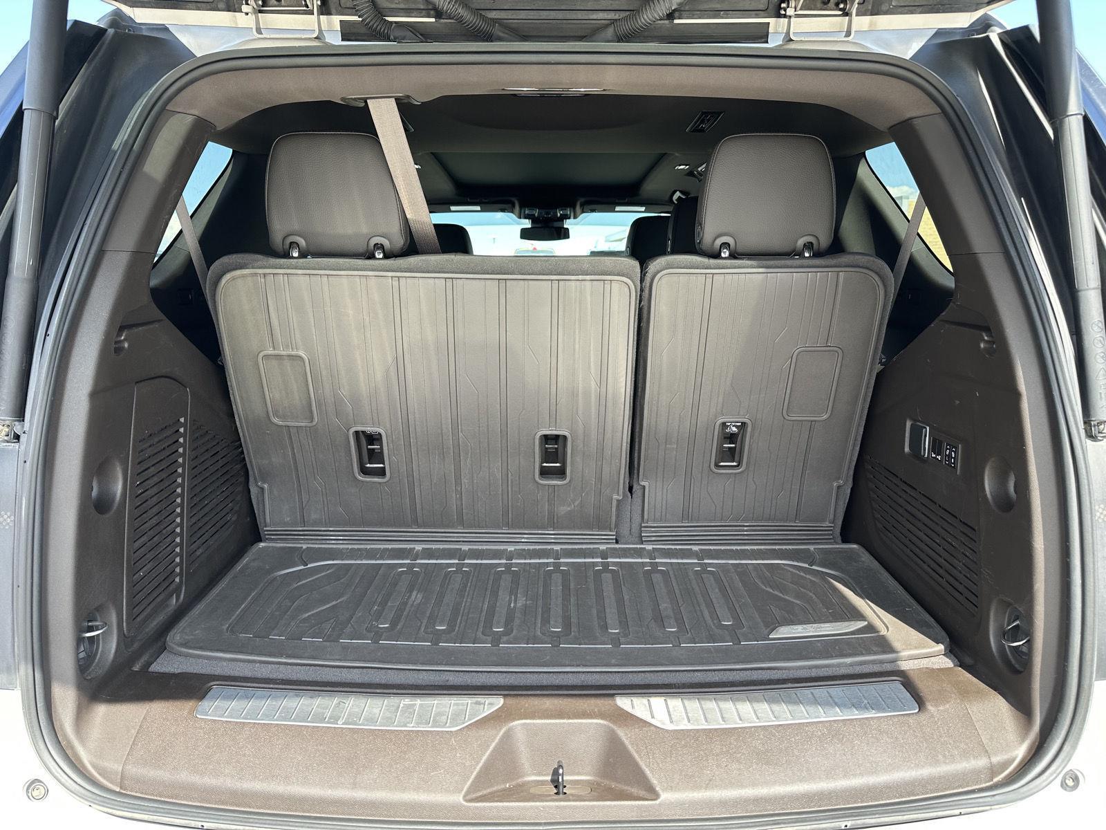 Used 2023 GMC Yukon Denali SUV for sale in Lincoln NE