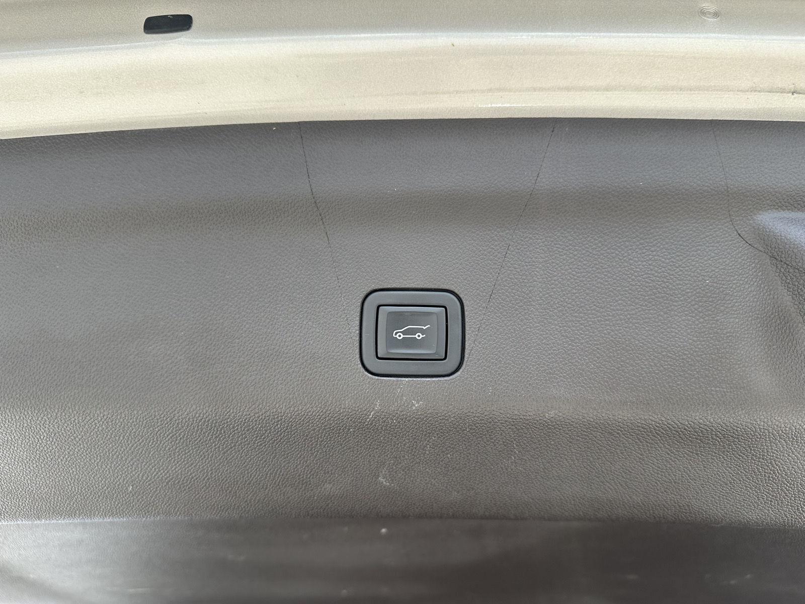 Used 2023 GMC Yukon Denali SUV for sale in Lincoln NE