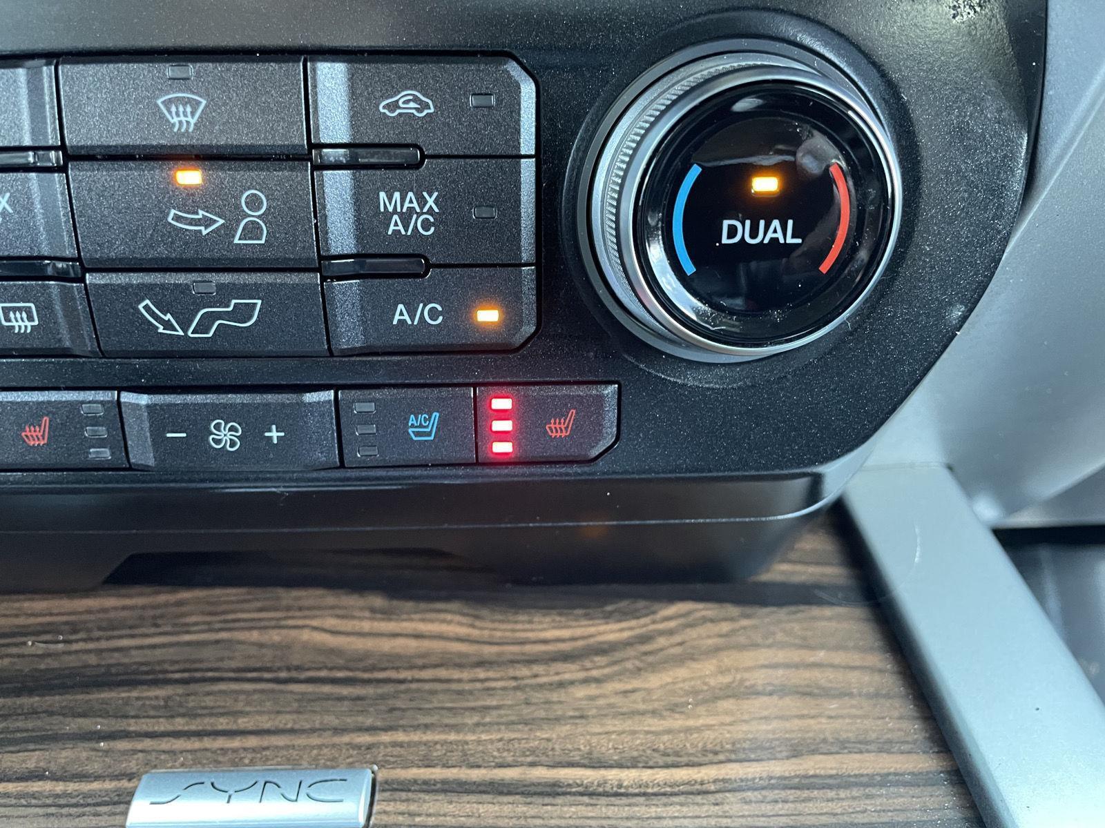 Used 2016 Ford F-150 Lariat Crew Cab Truck for sale in Lincoln NE