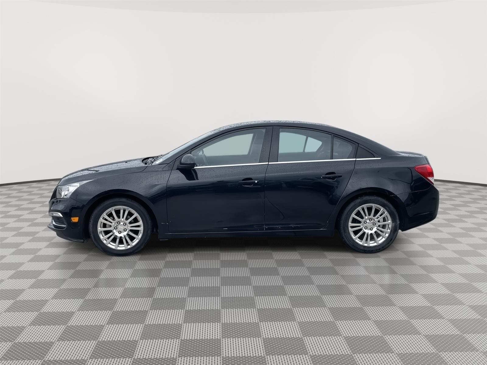 Used 2015 Chevrolet Cruze ECO Sedan for sale in Lincoln NE