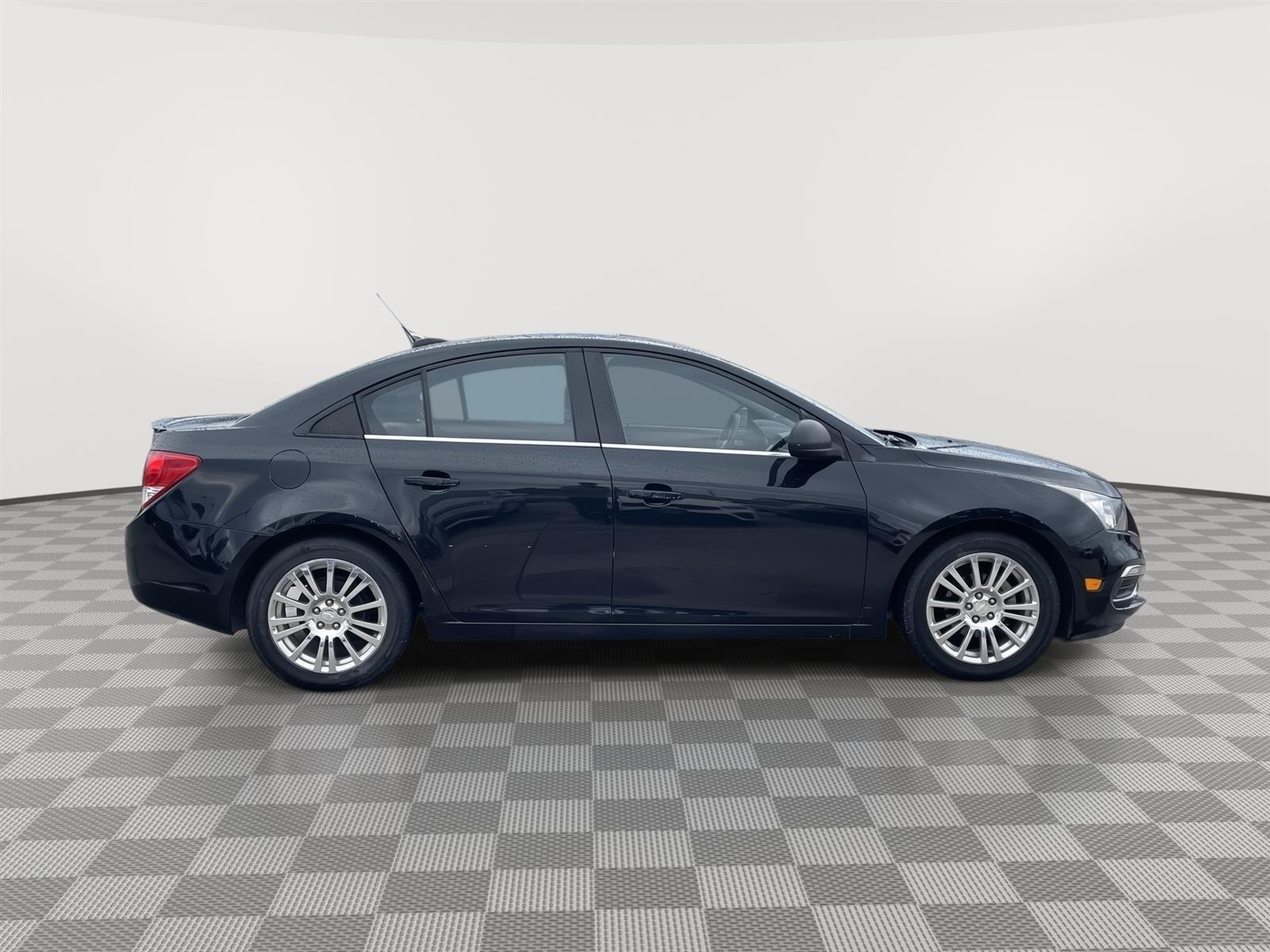Used 2015 Chevrolet Cruze ECO Sedan for sale in Lincoln NE