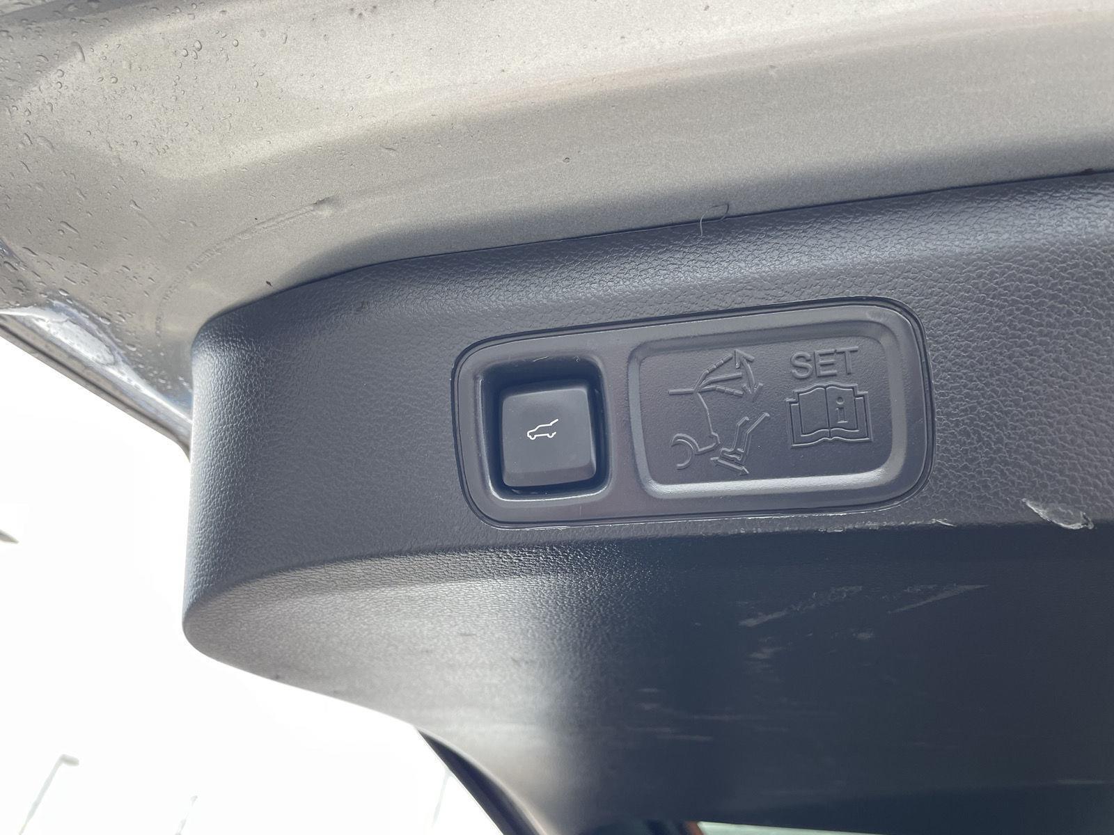 Used 2023 Lincoln Navigator Standard SUV for sale in Lincoln NE