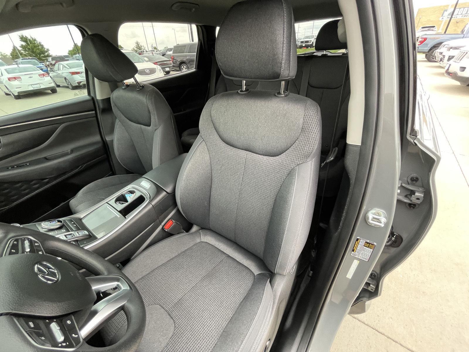 Used 2022 Hyundai Santa Fe SEL SUV for sale in Lincoln NE