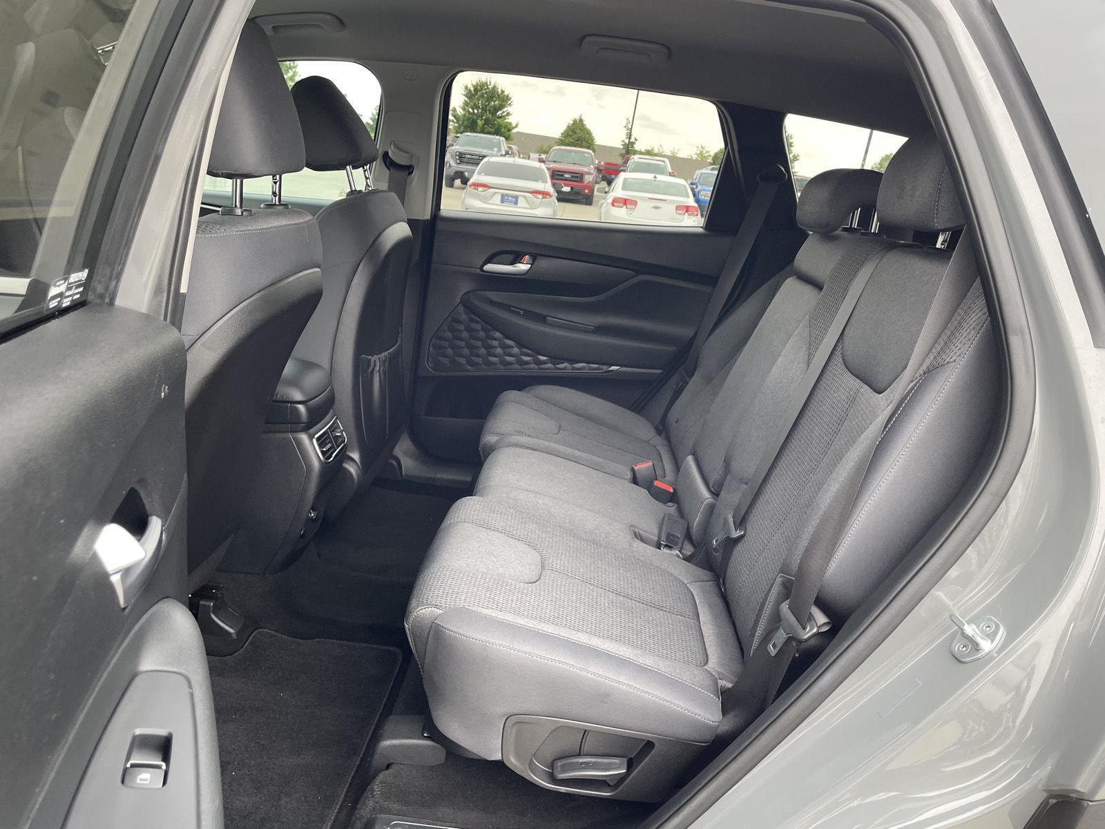 Used 2022 Hyundai Santa Fe SEL SUV for sale in Lincoln NE