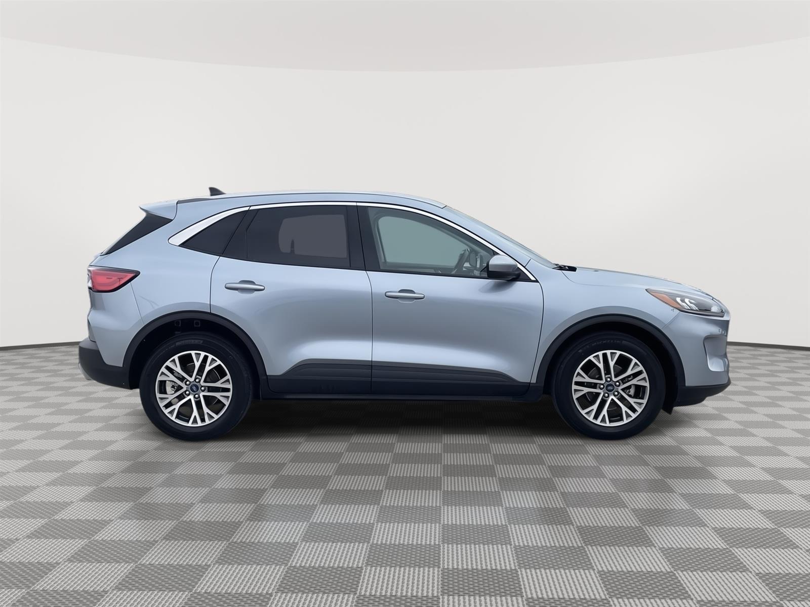 Used 2022 Ford Escape SEL SUV for sale in Lincoln NE
