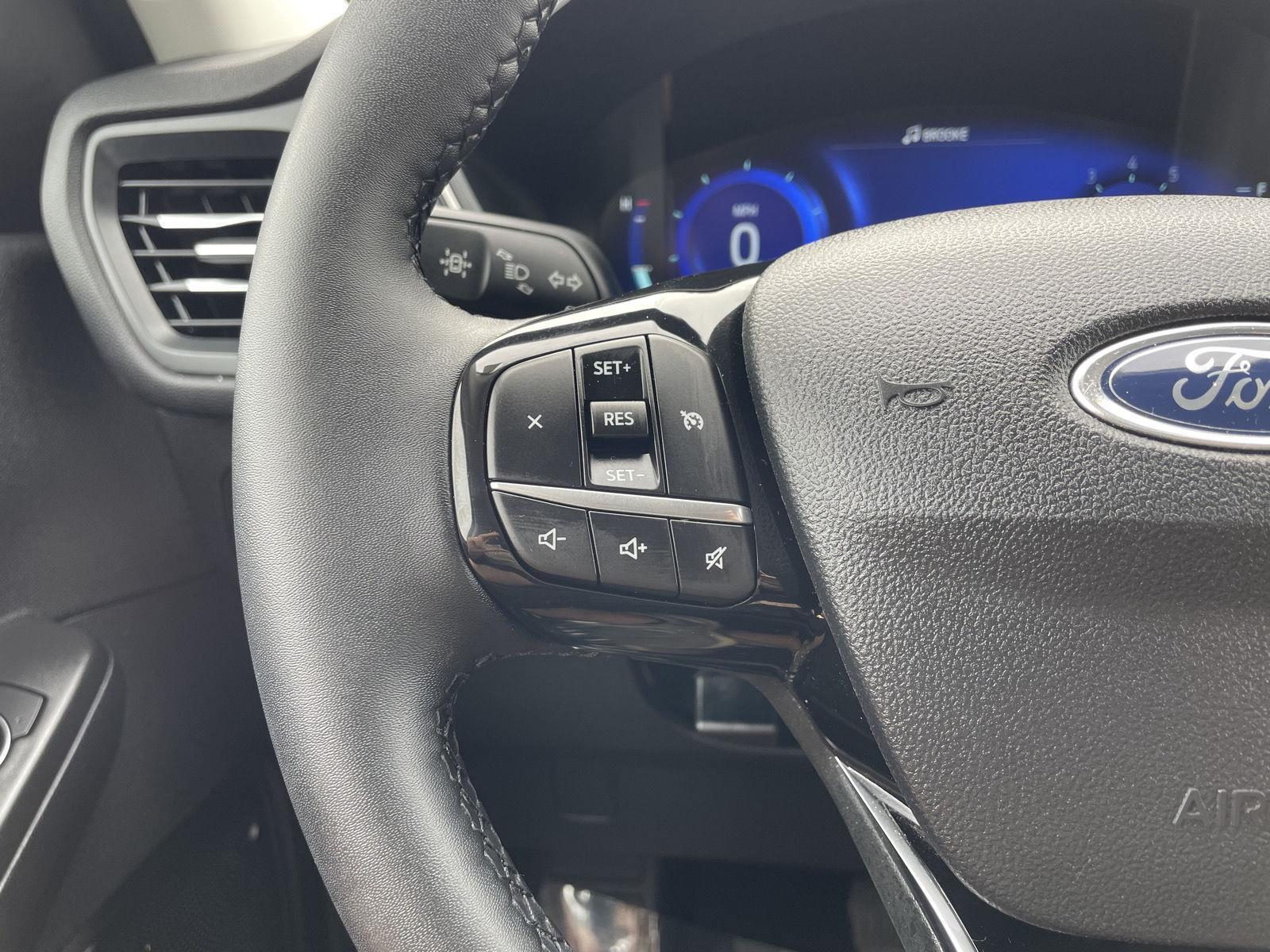 Used 2022 Ford Escape SEL SUV for sale in Lincoln NE