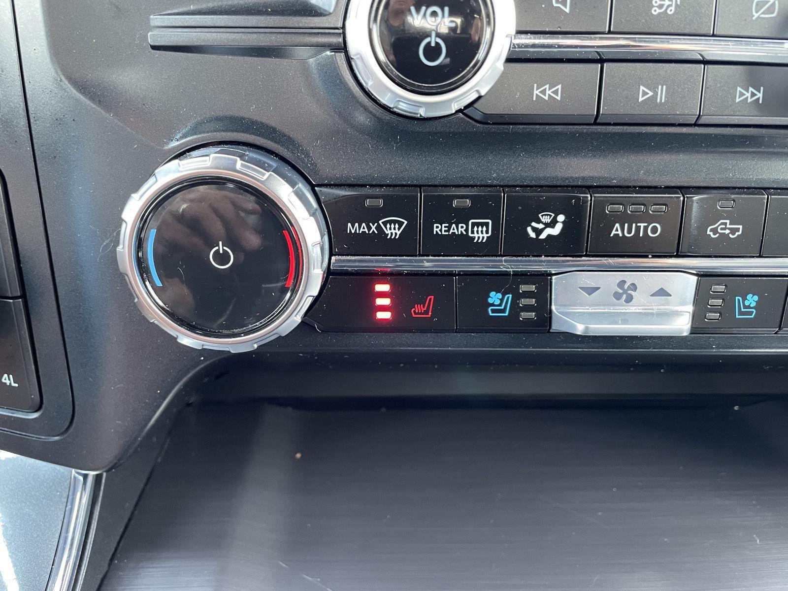 Used 2023 Ford F-150 Lariat Crew Cab Truck for sale in Lincoln NE