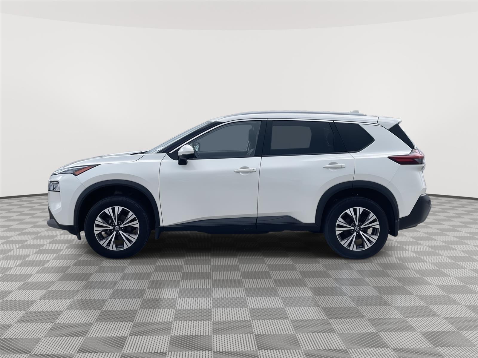 Used 2021 Nissan Rogue SV SUV for sale in Lincoln NE